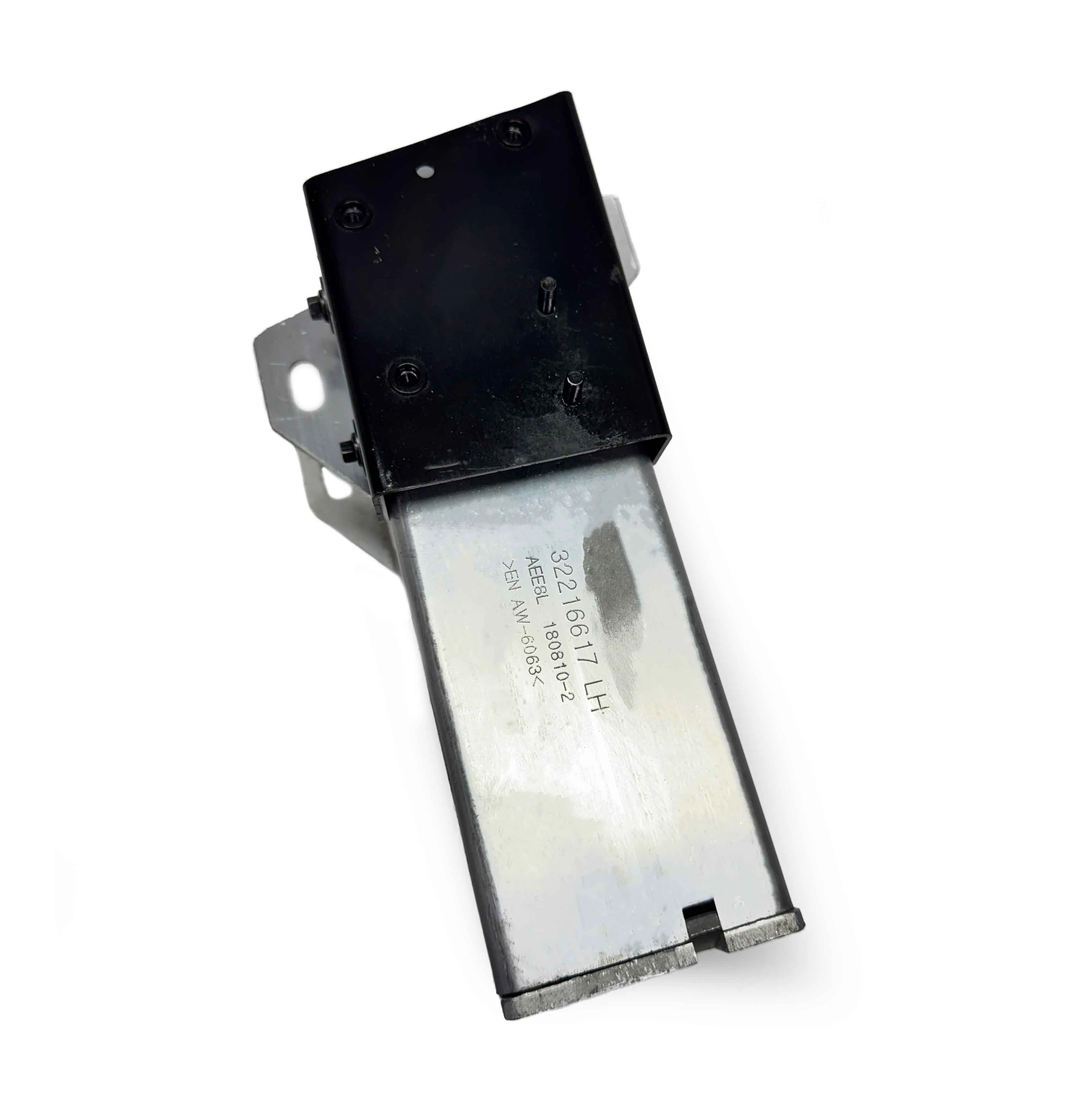 Volvo Xc90 Şase Uç Demiri Tampon Demir Bağlantısı Sol 2015-