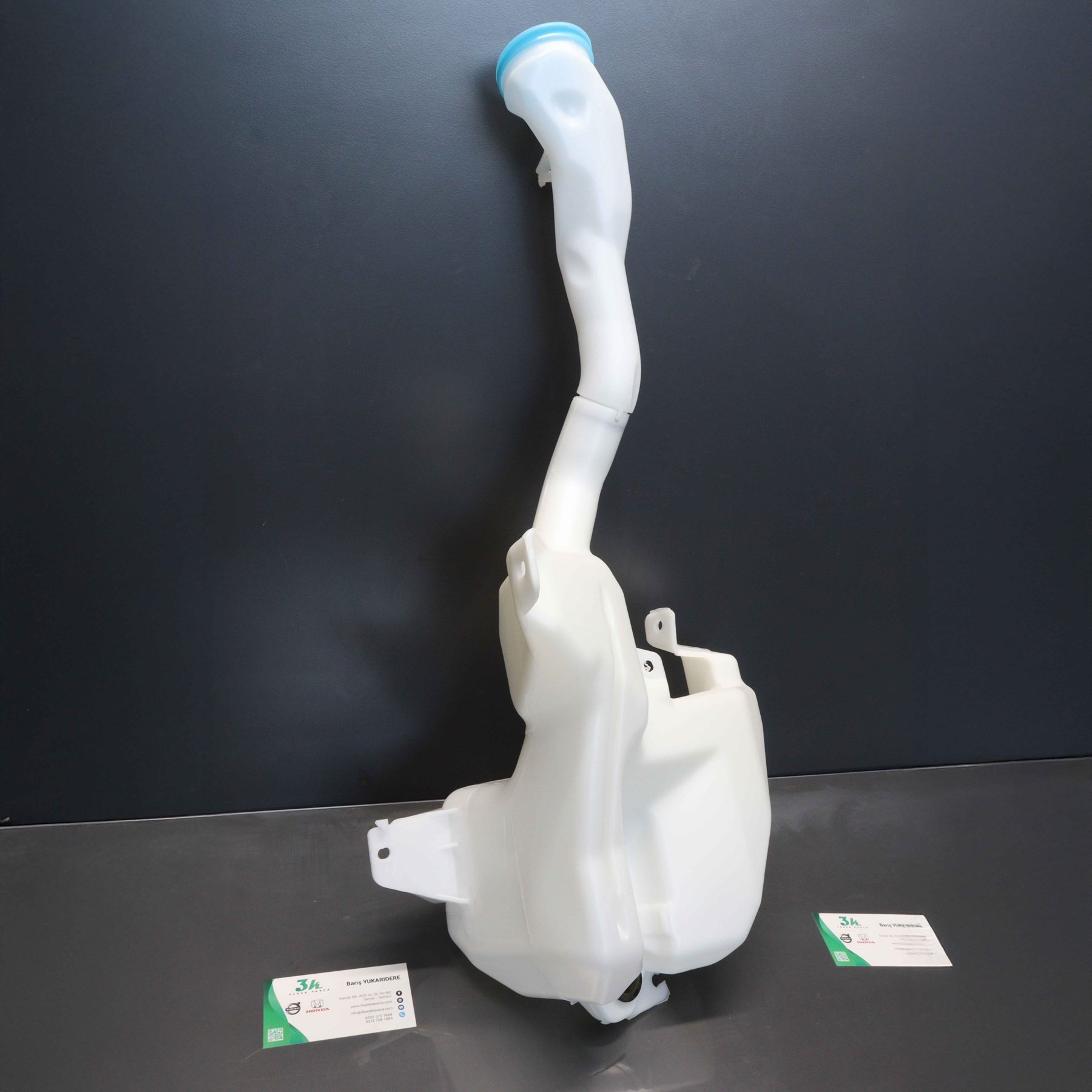 Honda Civic FB7 Cam Su Fıskiye Bidonu Deposu 2012-2016 Far Yıkamasız Araçlar İçin
