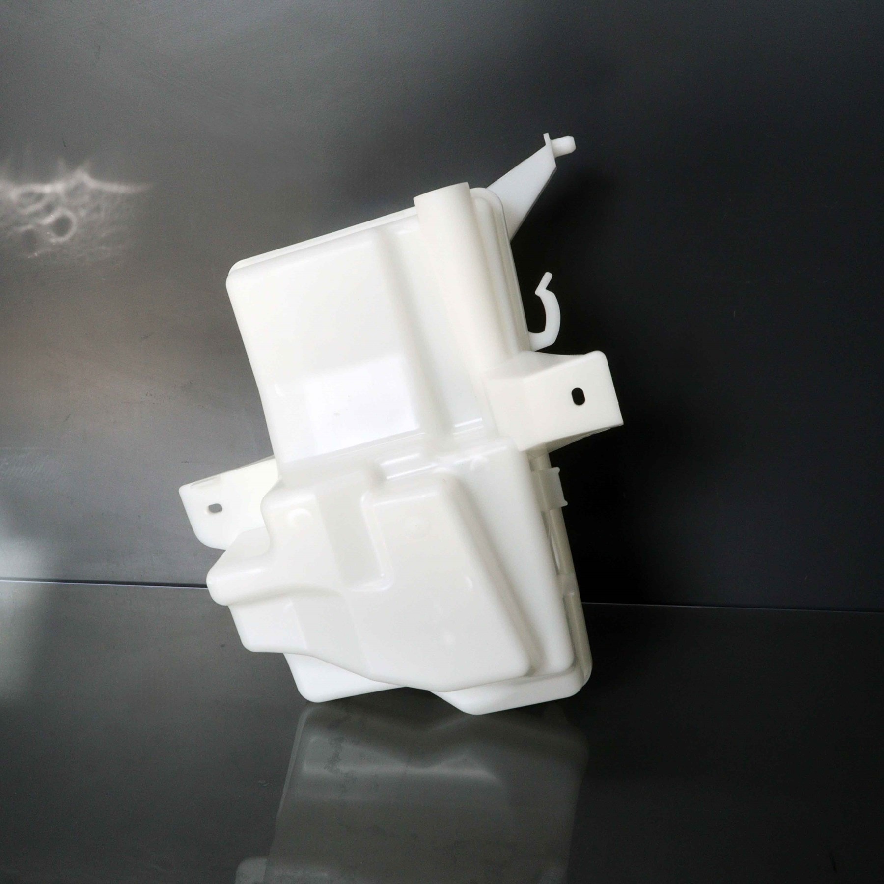 Volvo V40 Cam Su Fıskiye Yıkama Bidonu Deposu 2013-2019 İthal