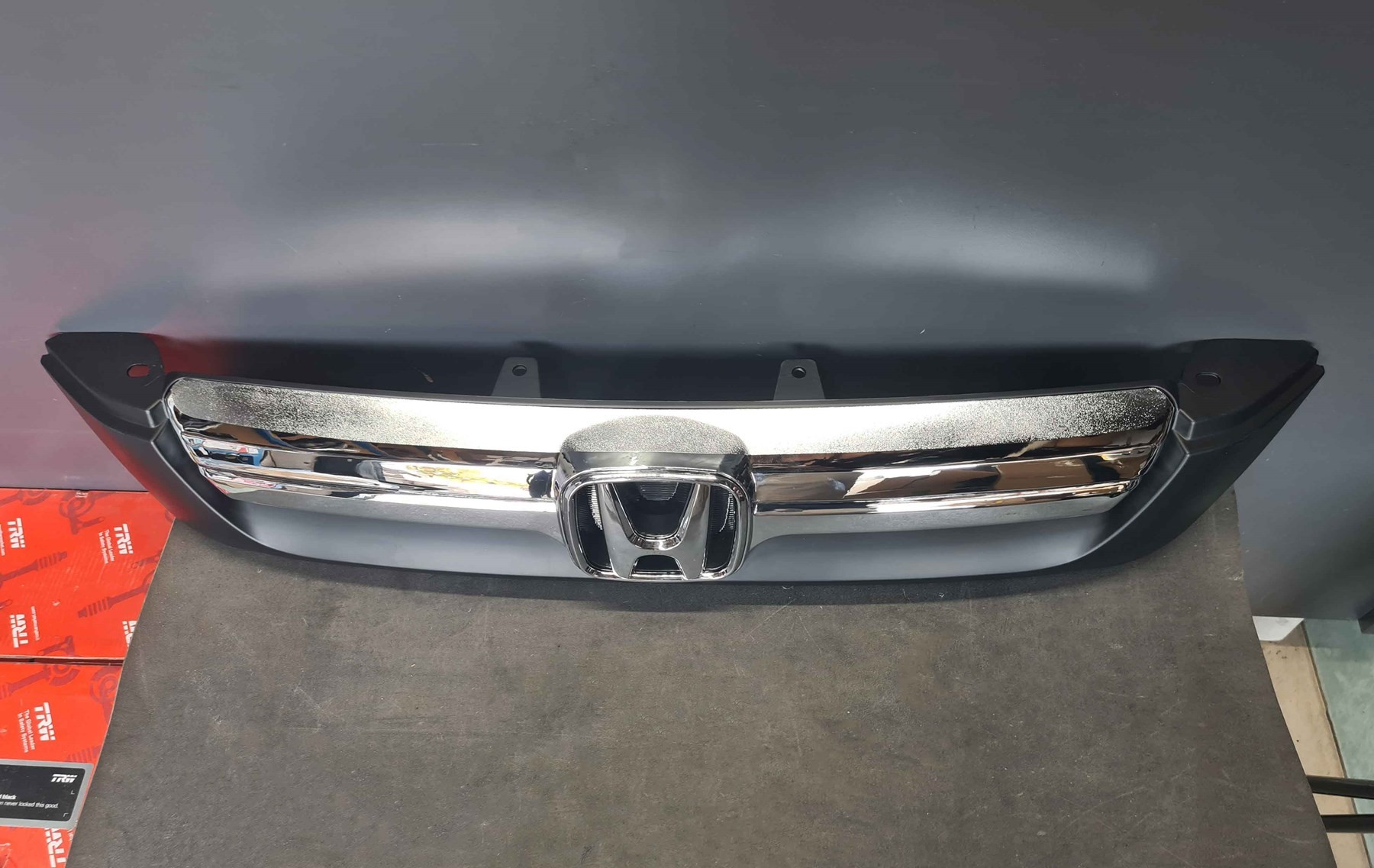 Honda Crv Ön Panjur Krom Logolu 2007 2008 2009