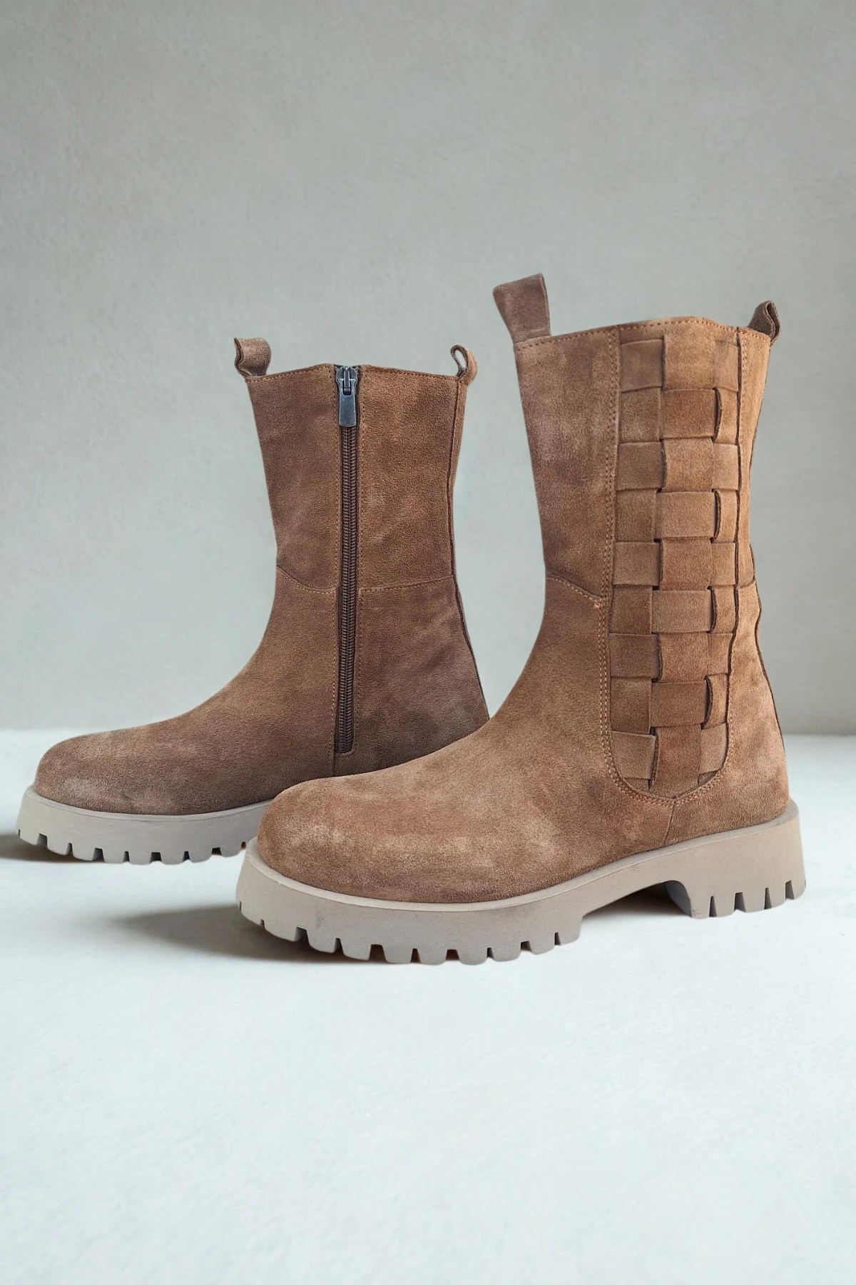 Kadın Kışlık Hakiki Deri Termo Tabanlı Fermuarlı Bağcıklı Şık ve Rahat Bot Su Geçirmez Konforlu - süet kahverengi