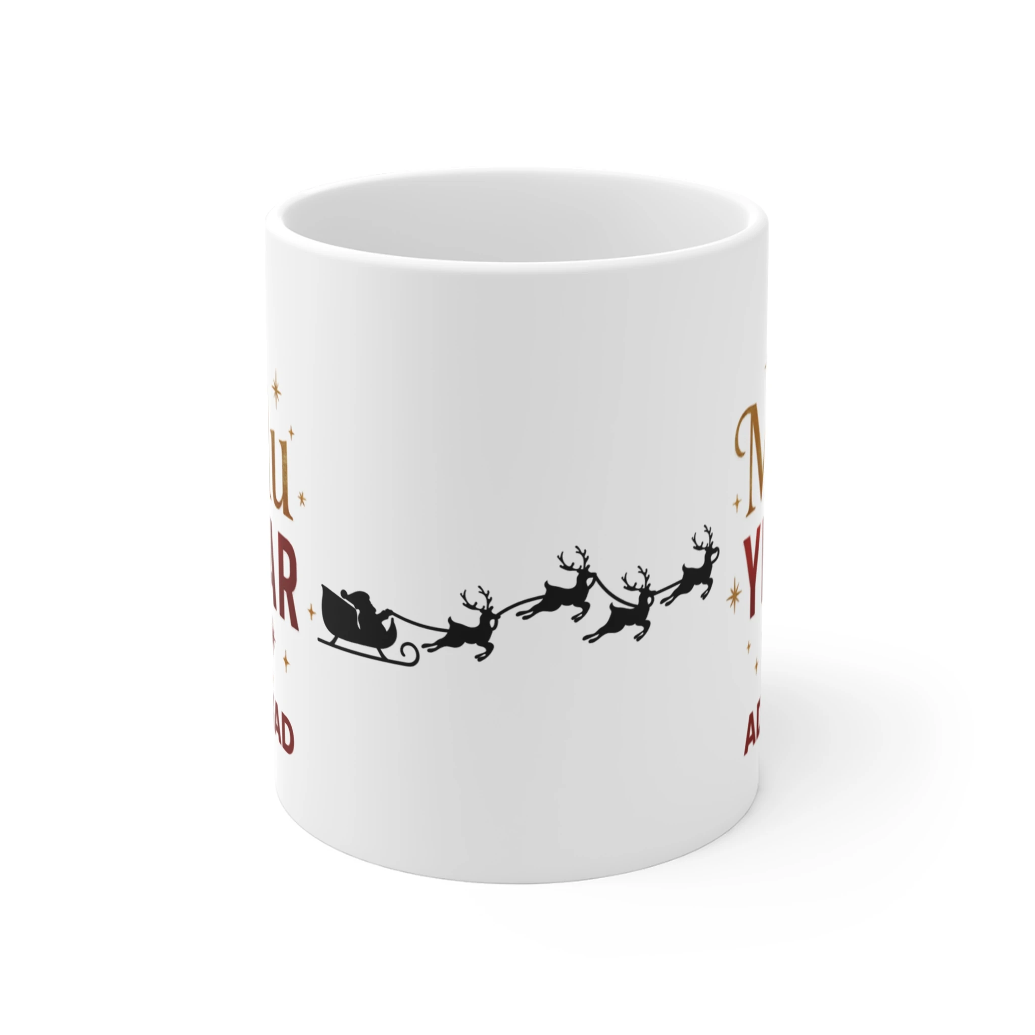 Kişiye Özel Mutlu Yıllar Kupası | İsimli Yeni Yıl Hediyesi Seramik Mug | Noel Baba ve Geyikler