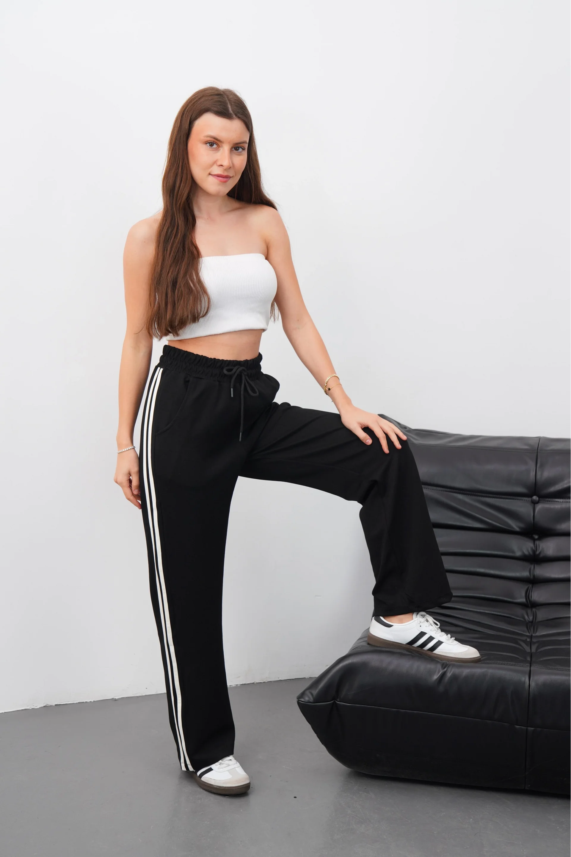 Yandan çift şeritli oys pantolon siyah