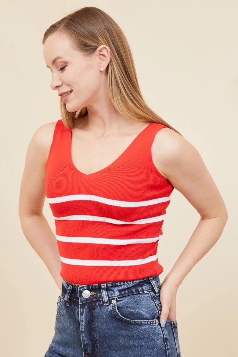 V yaka çizgili triko atlet