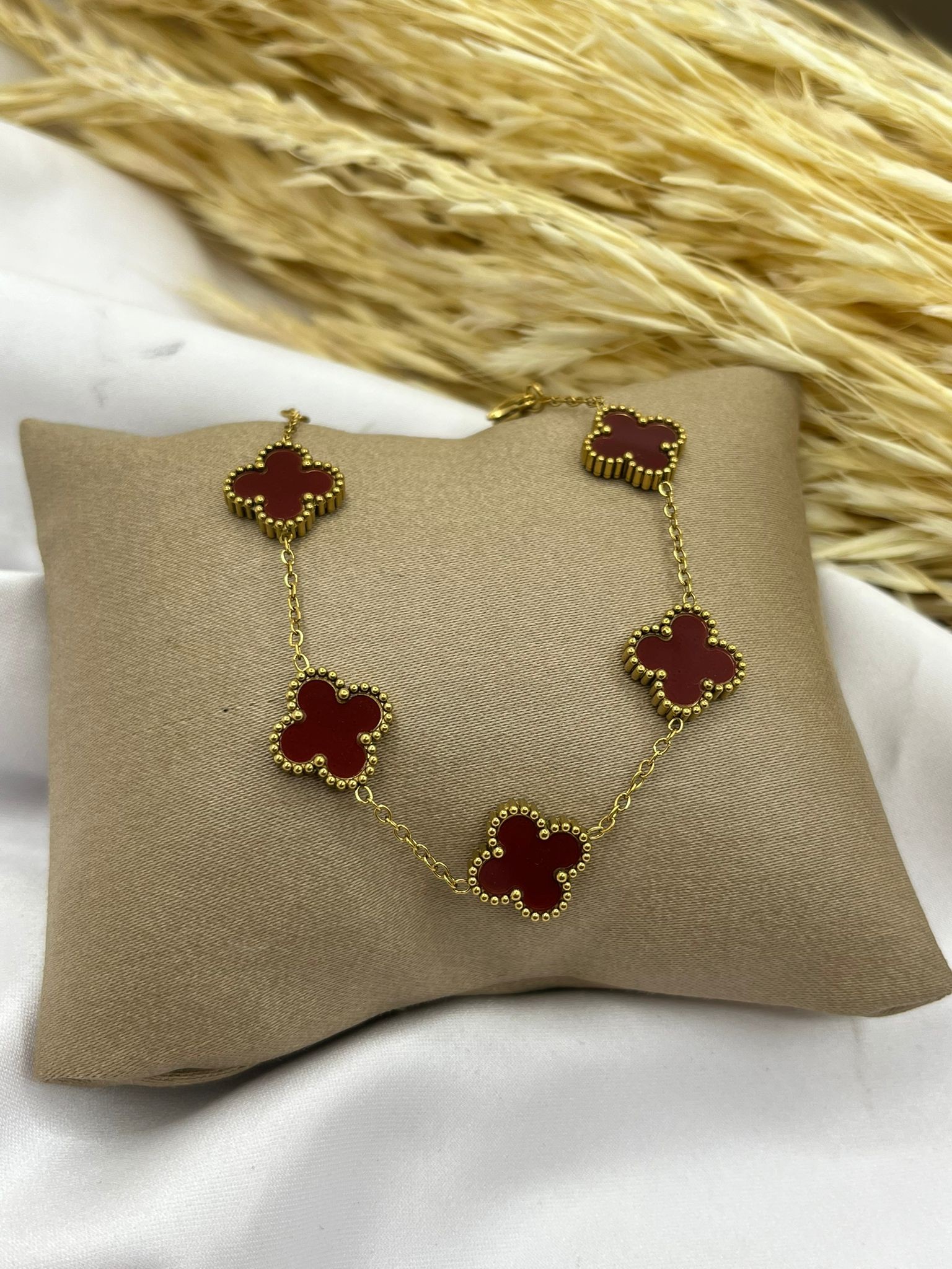 ÇELİK ONE CLEEF