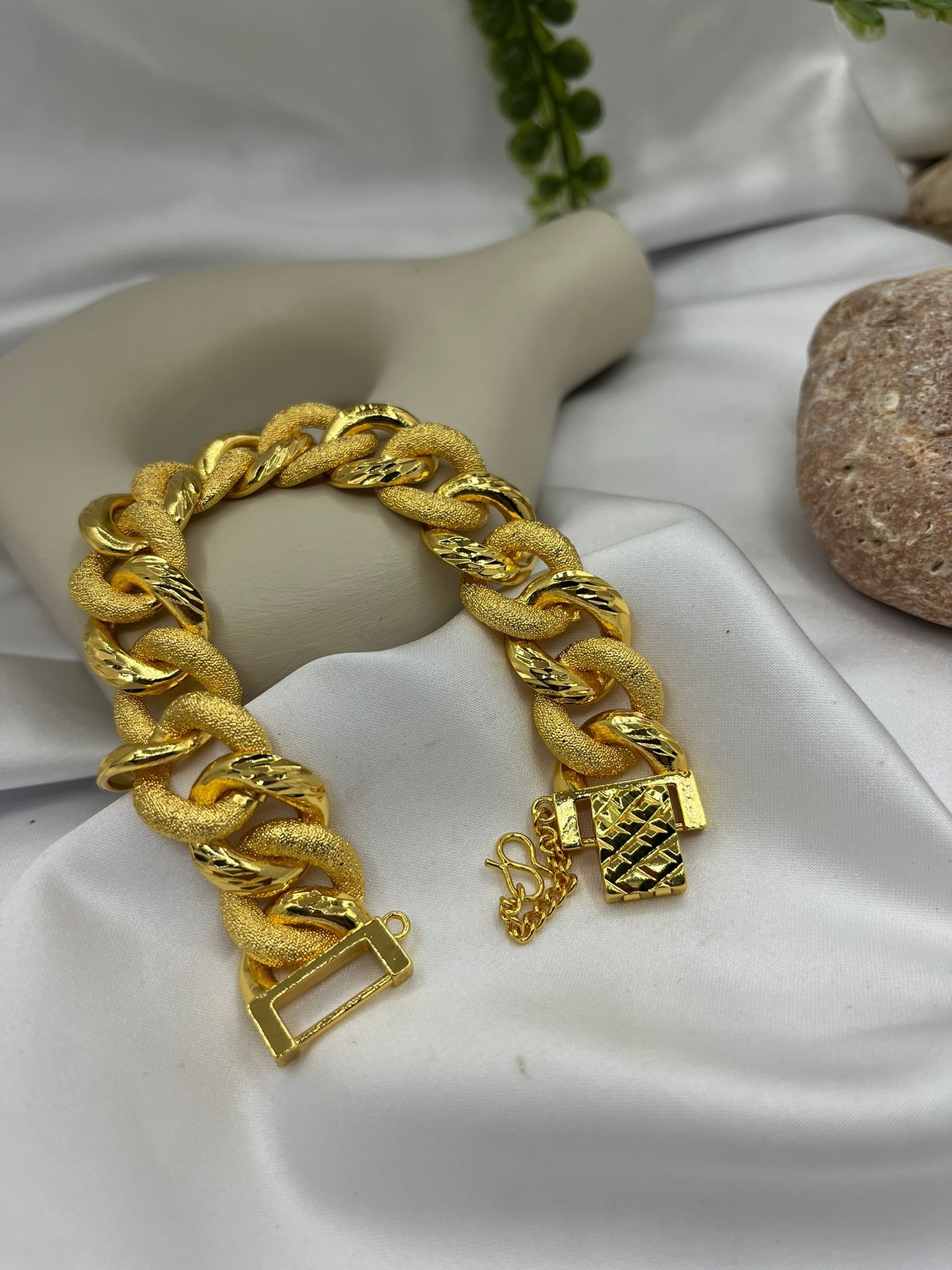 GOLD BİLEKLİK