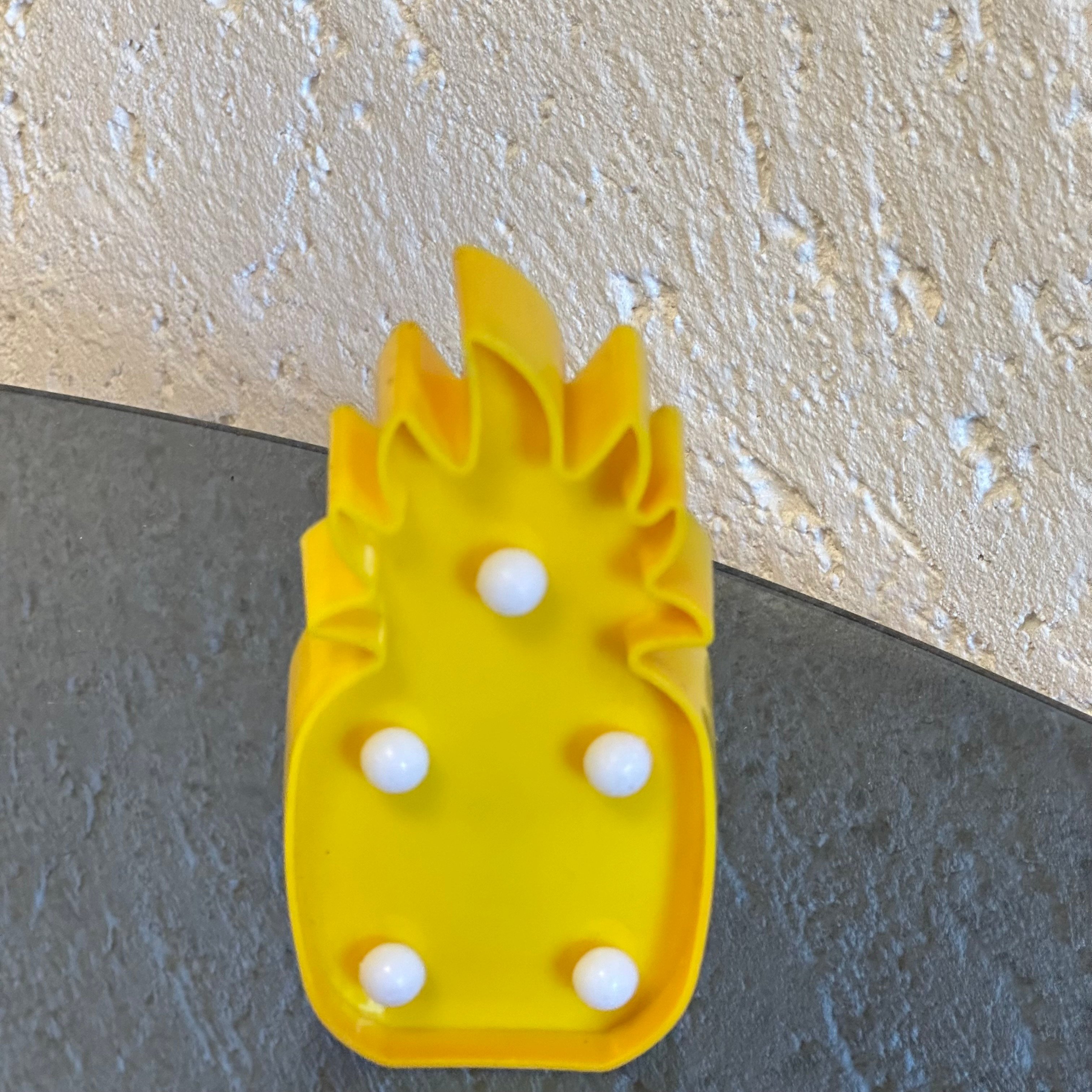 Mini Ananas Led Işık 12 x 6,5 cm 