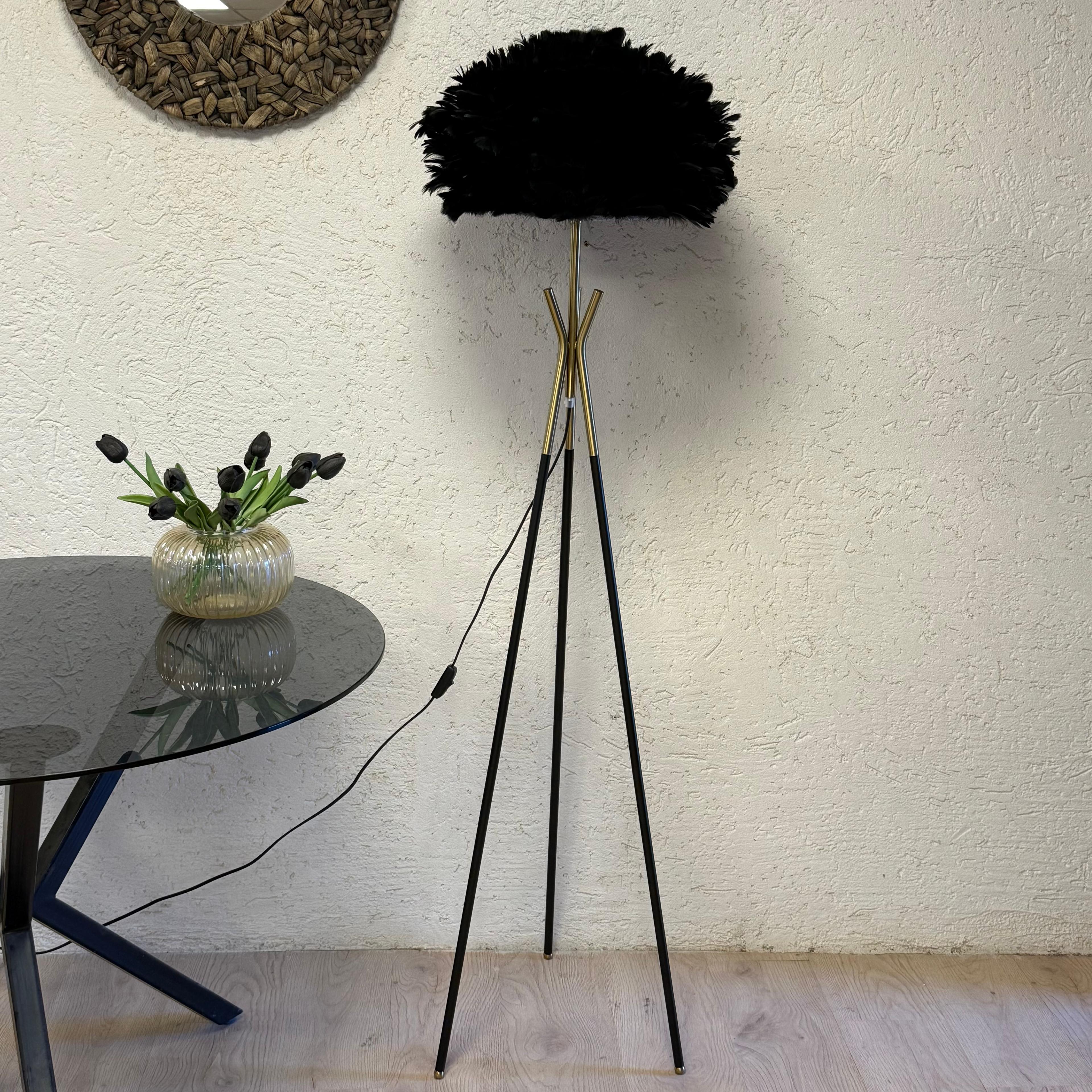 Talia Metal Ayaklı Tüy Lambader Siyah- Bronz 1,60 cm 