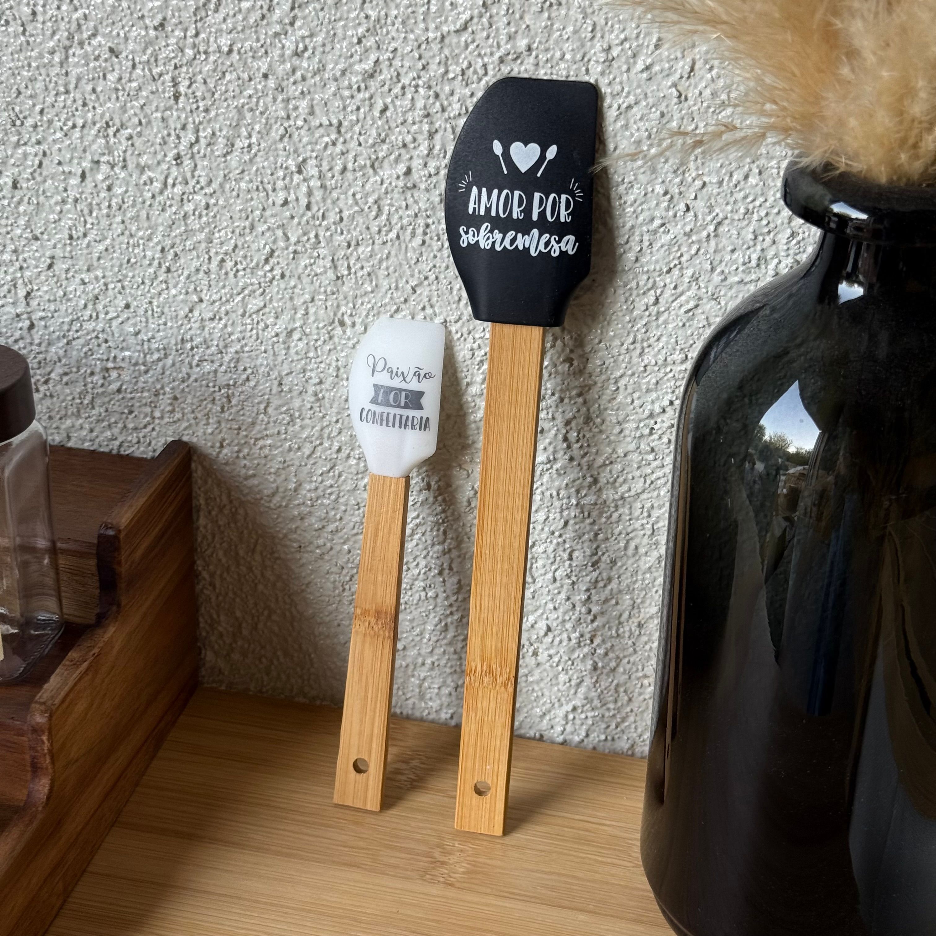 Medusa İki Boy Bambu Saplı Silikon Spatula Seti 27 cm ,18 cm Siyah-Beyaz