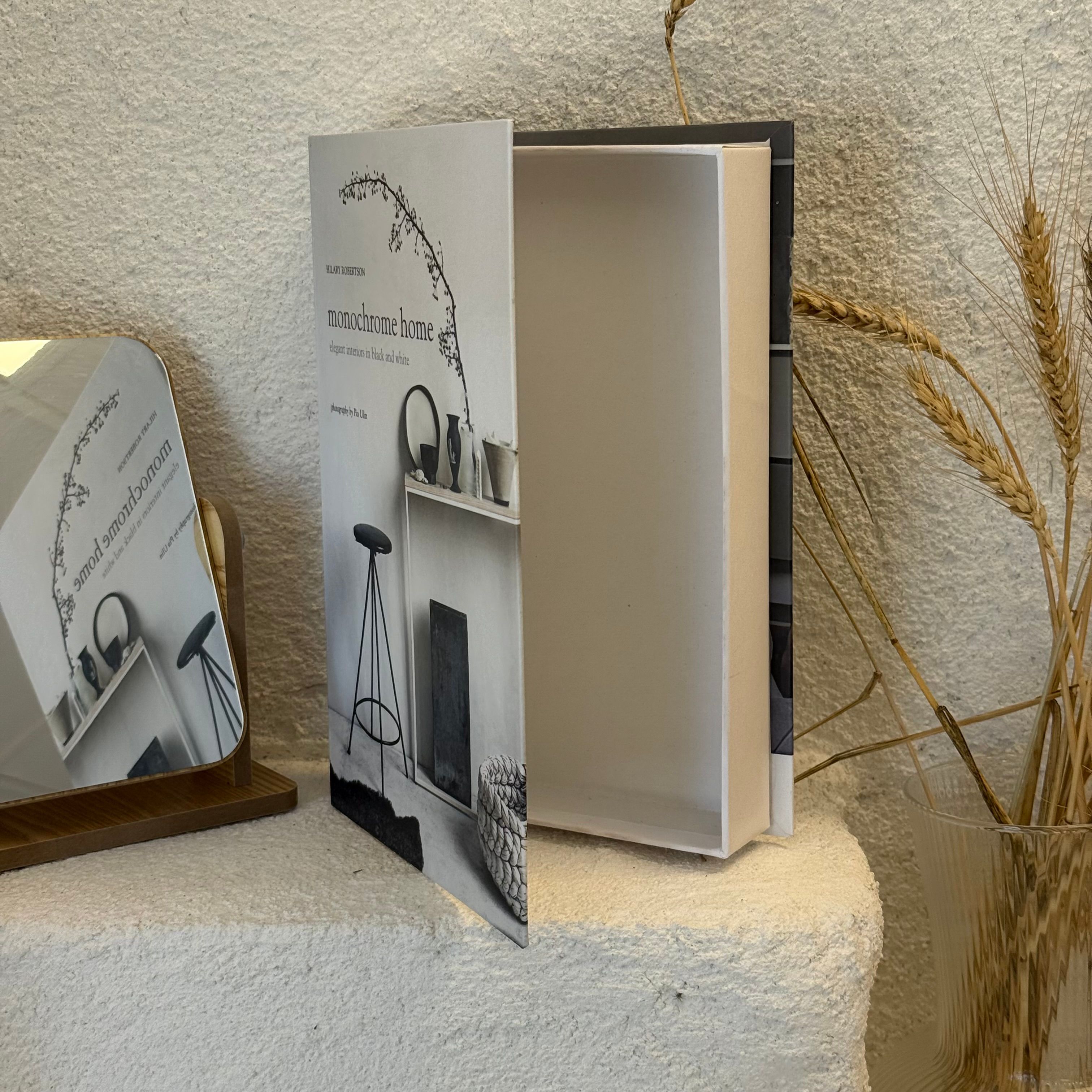 Monochrome Home Kitap Kutusu 27x18cm 