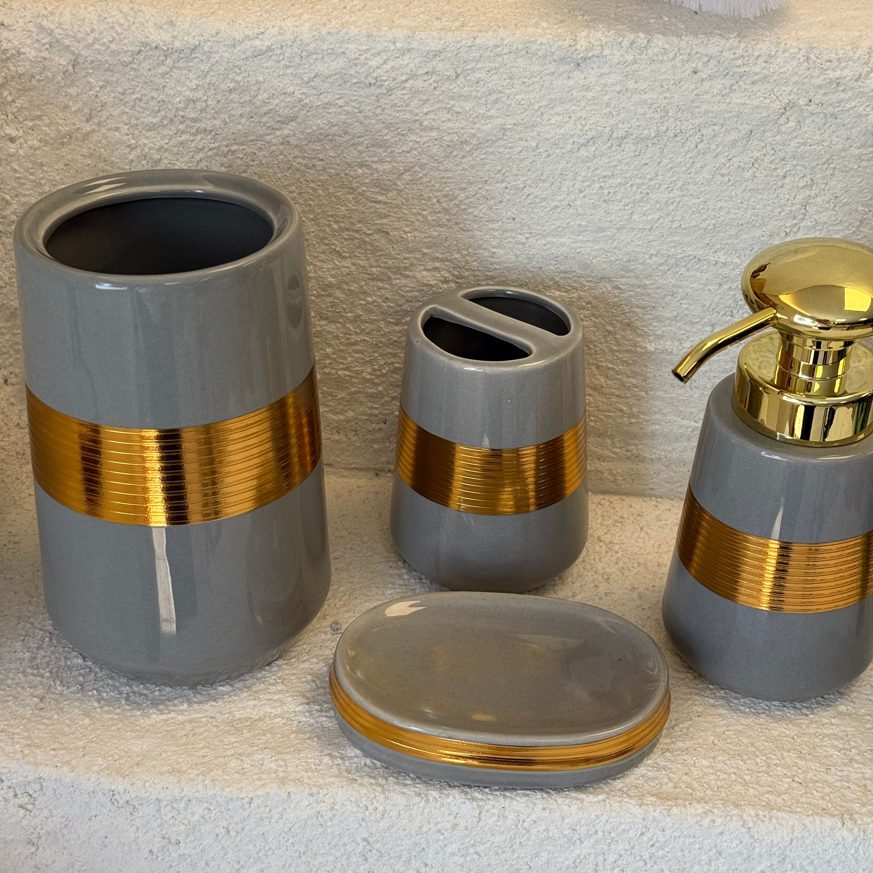 Kipra Porselen Banyo Seti 4 Parça Gri-Gold 