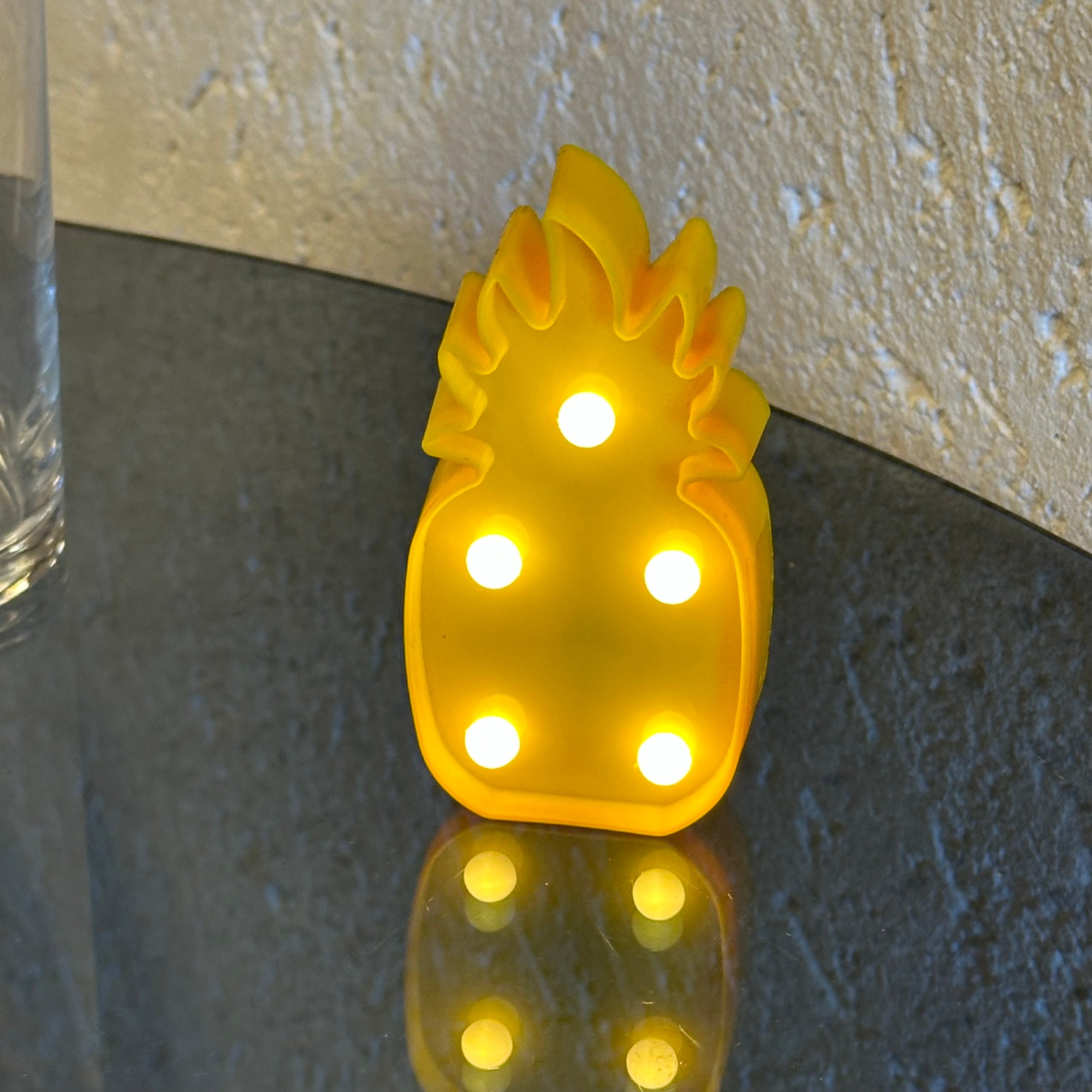 Mini Ananas Led Işık 12 x 6,5 cm 