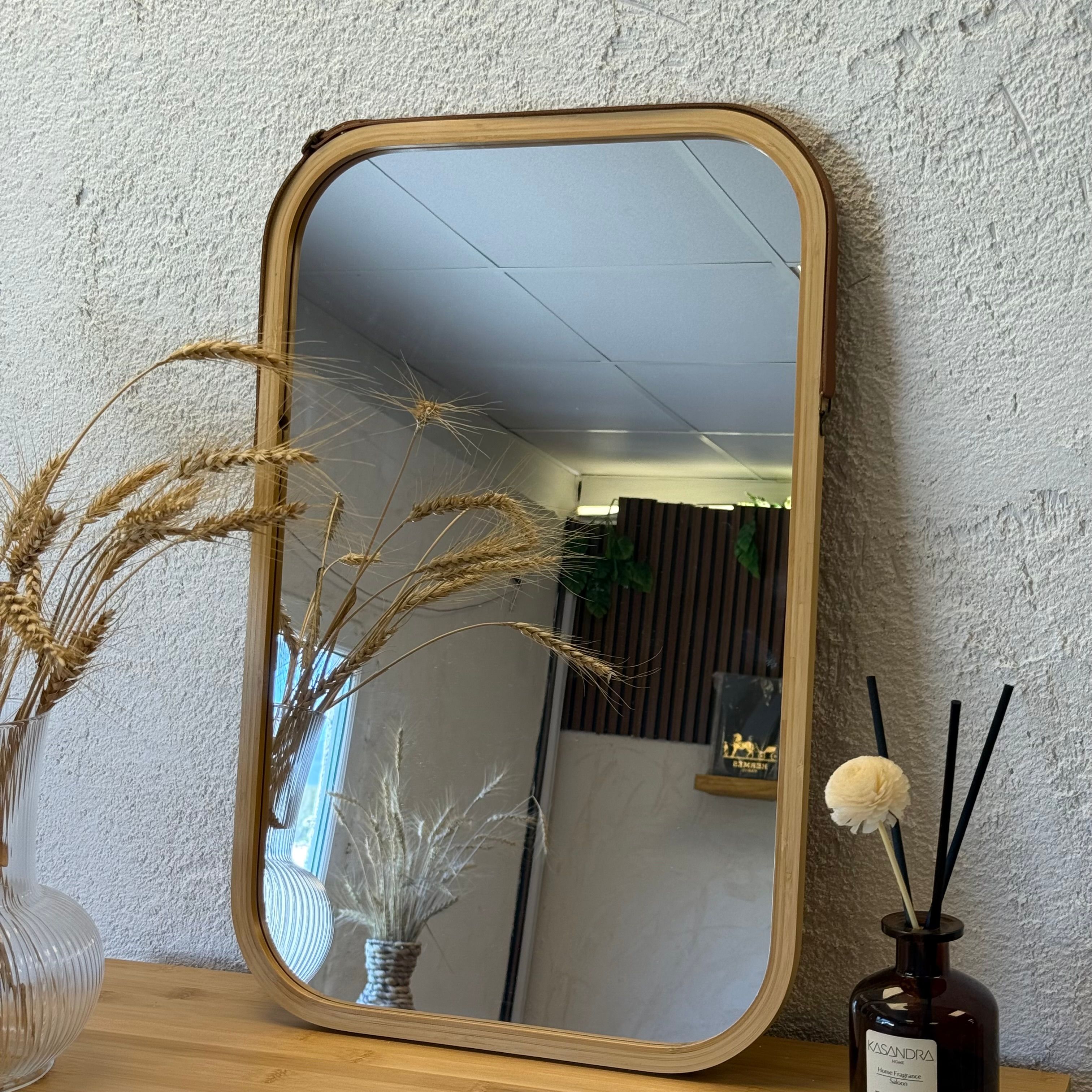 Bambu Duvar Dikdörtgen Ayna Deri Detaylı 57x37cm 