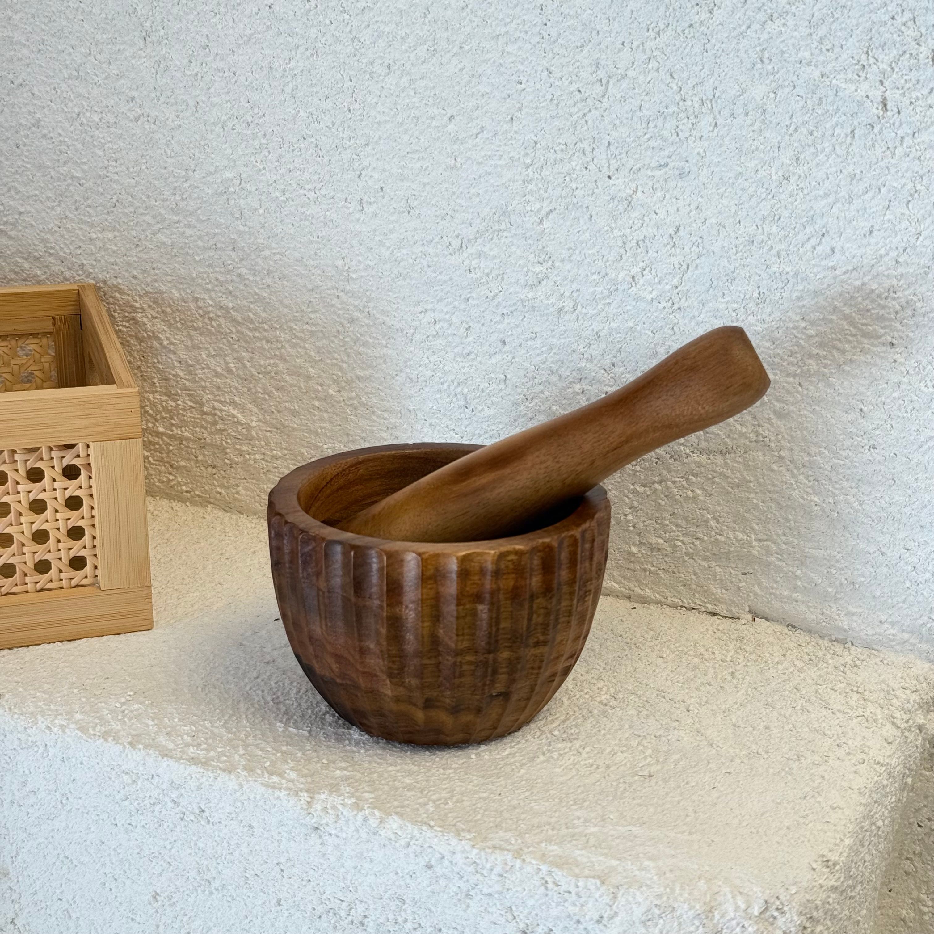 Akasya Ağacı Büyük Boy Çizgili Havan 12 cm 