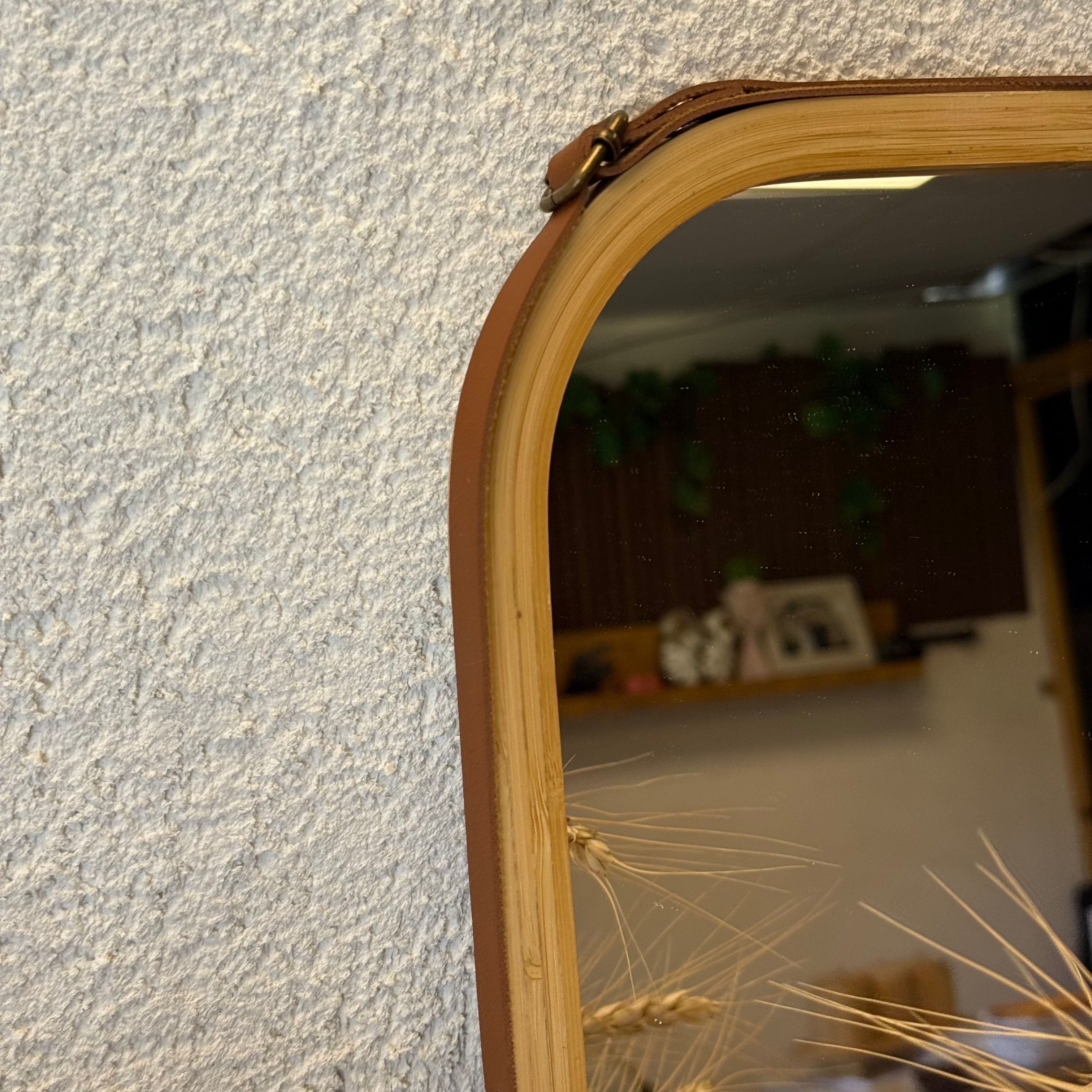 Bambu Duvar Dikdörtgen Ayna Deri Detaylı 57x37cm 