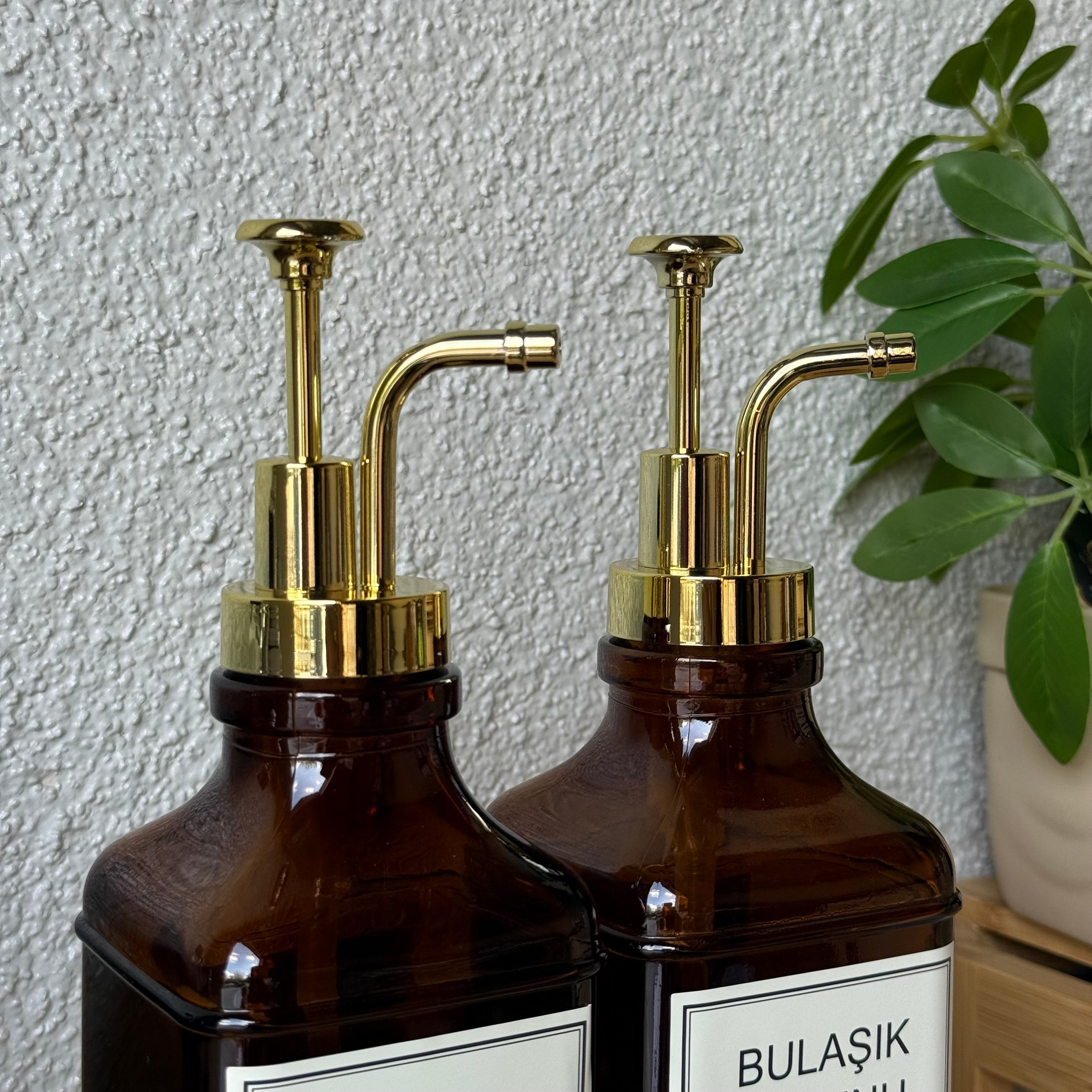Lucia Bambu Standlı İkili Cam Kare Sıvı Sabunluk Seti Amber 500 ml 