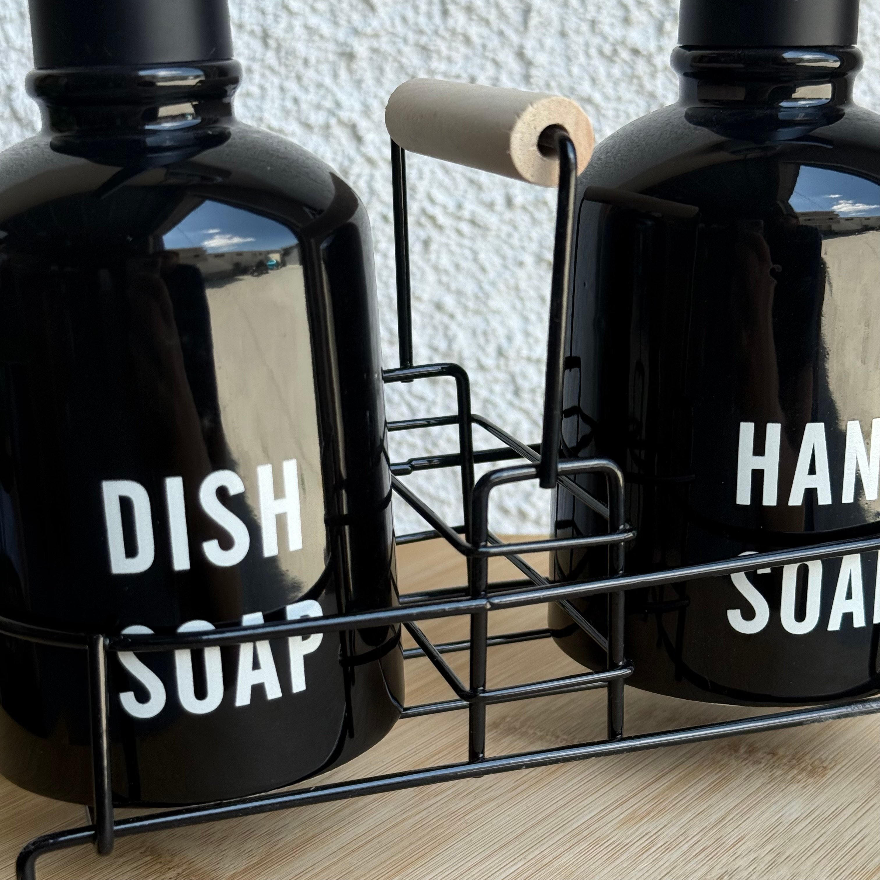 Tonish Standlı Sıvı Sabunluk Seti Siyah 