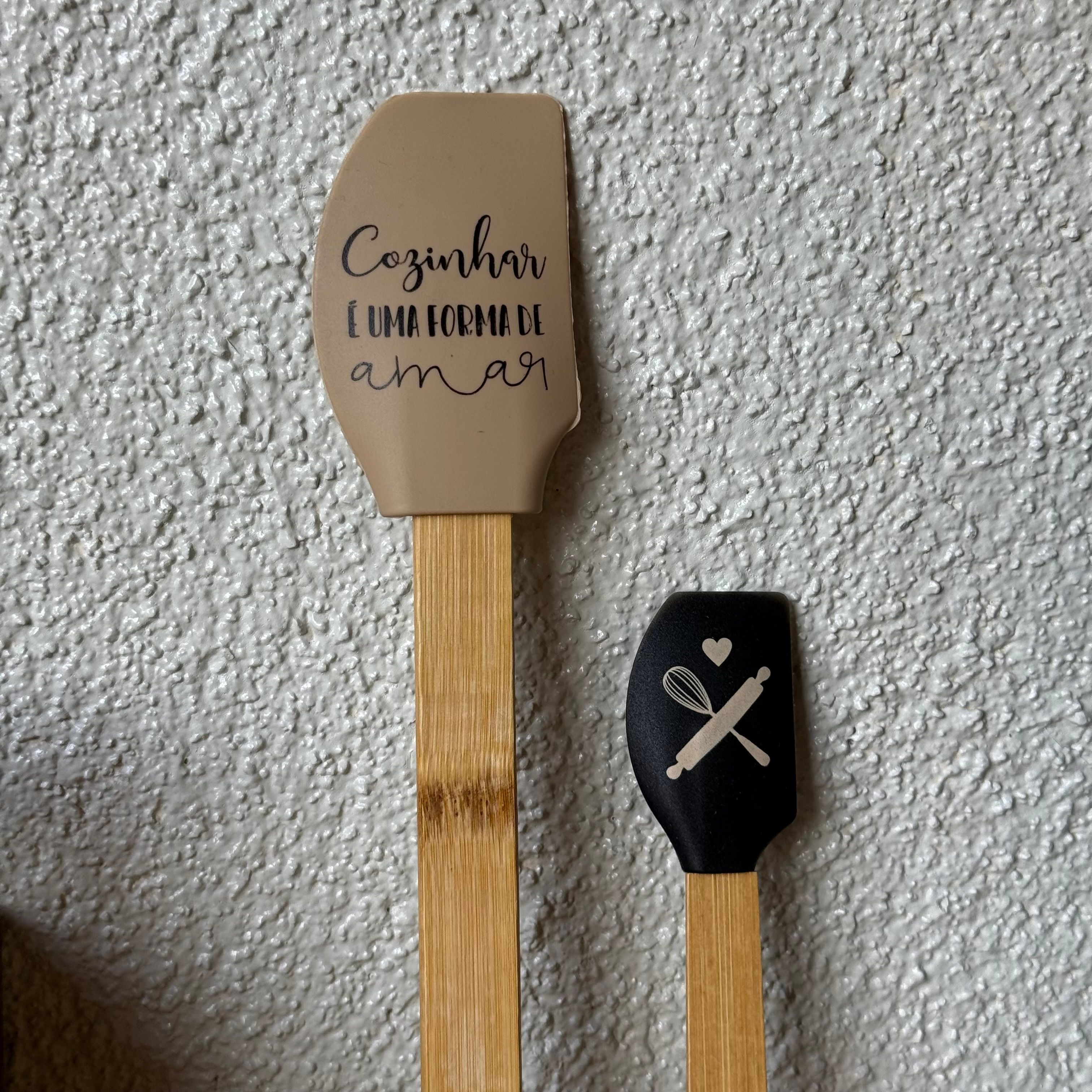 Medusa İki Boy Bambu Saplı Silikon Spatula Seti 27 cm ,18 cm Krem-Siyah