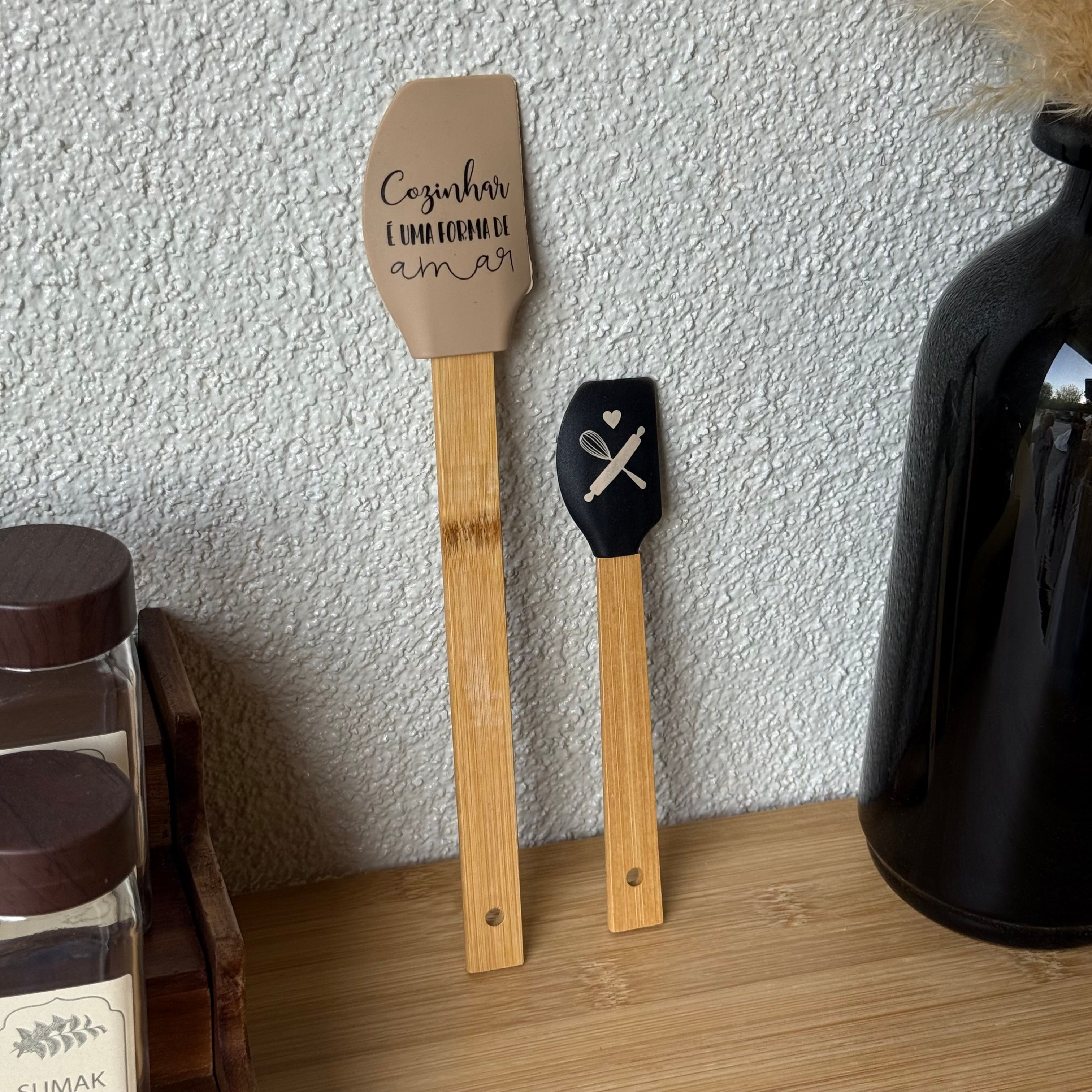 Medusa İki Boy Bambu Saplı Silikon Spatula Seti 27 cm ,18 cm Krem-Siyah