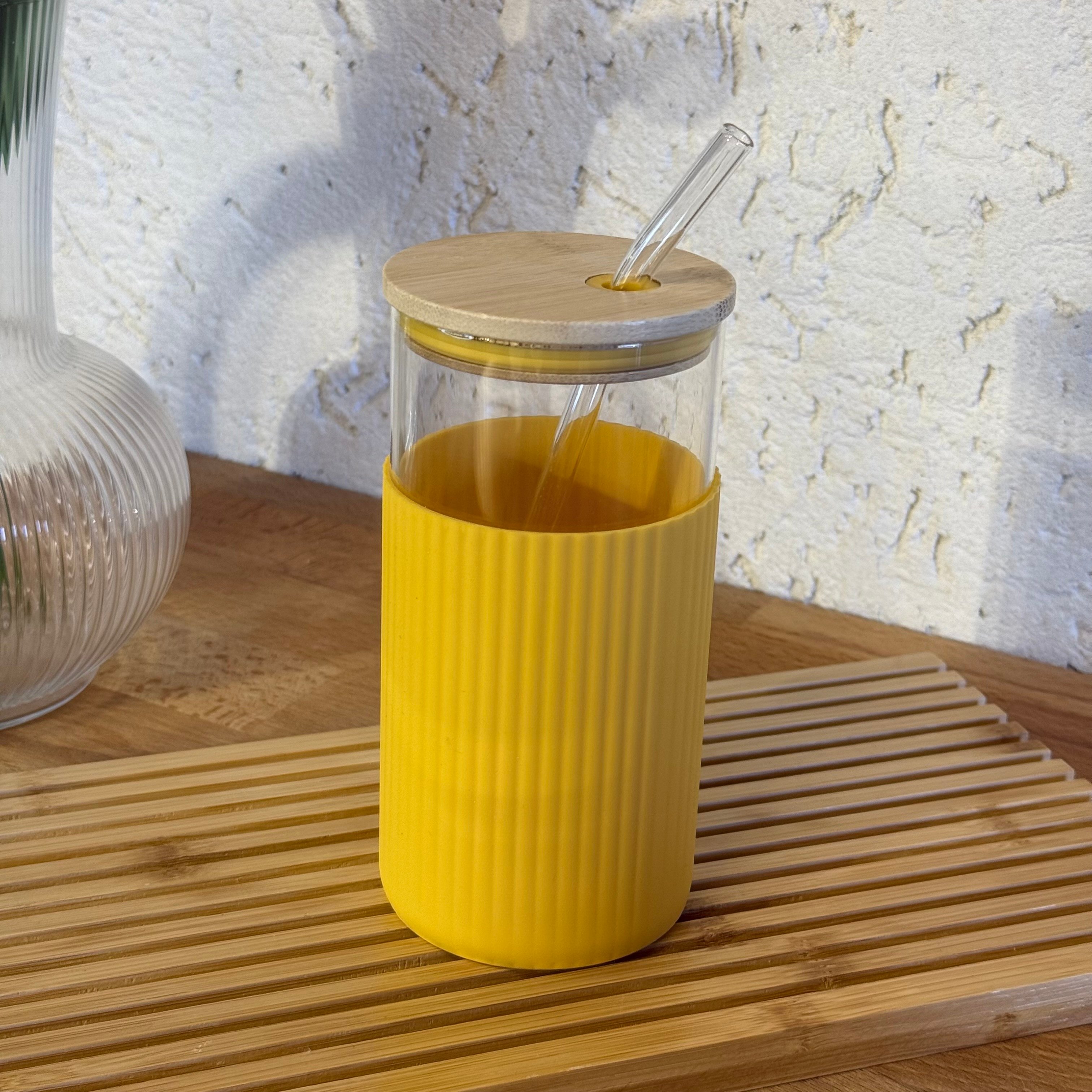 Buhara Silindir Silikon Tutmalı Borosilikat Cam Pipetli Bardak 520 ml Hardal