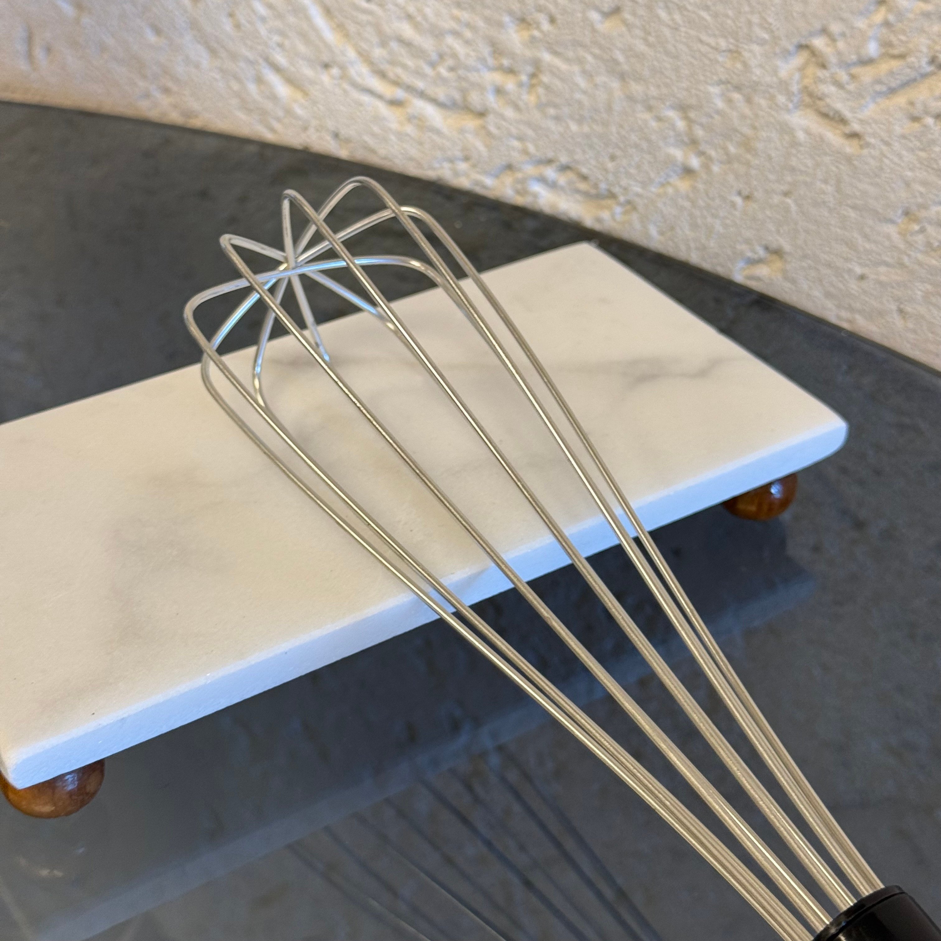 Metal Çırpıcı Beyaz 32 cm 