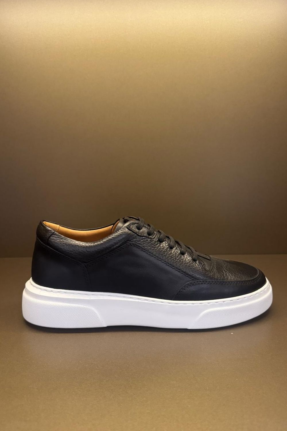 Roma Deri Sneakers LG - Siyah-Beyaz