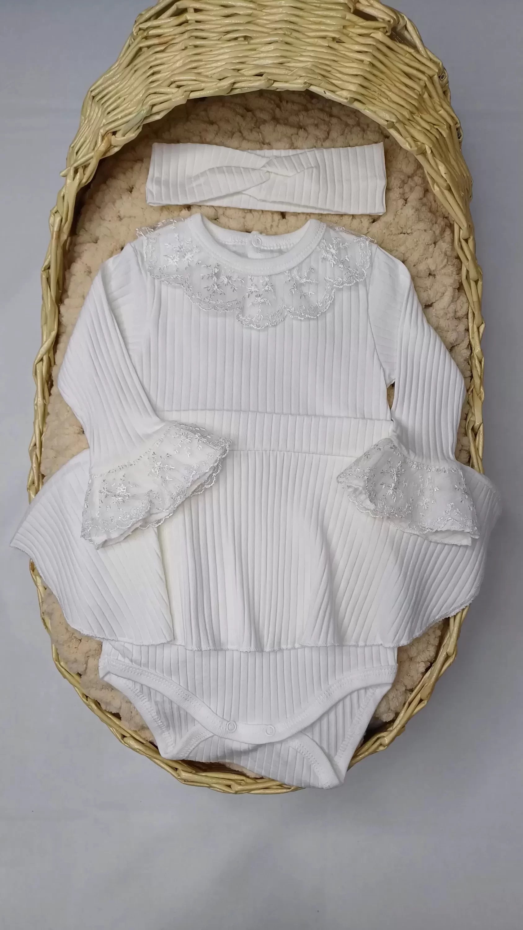 Dantelli Romper