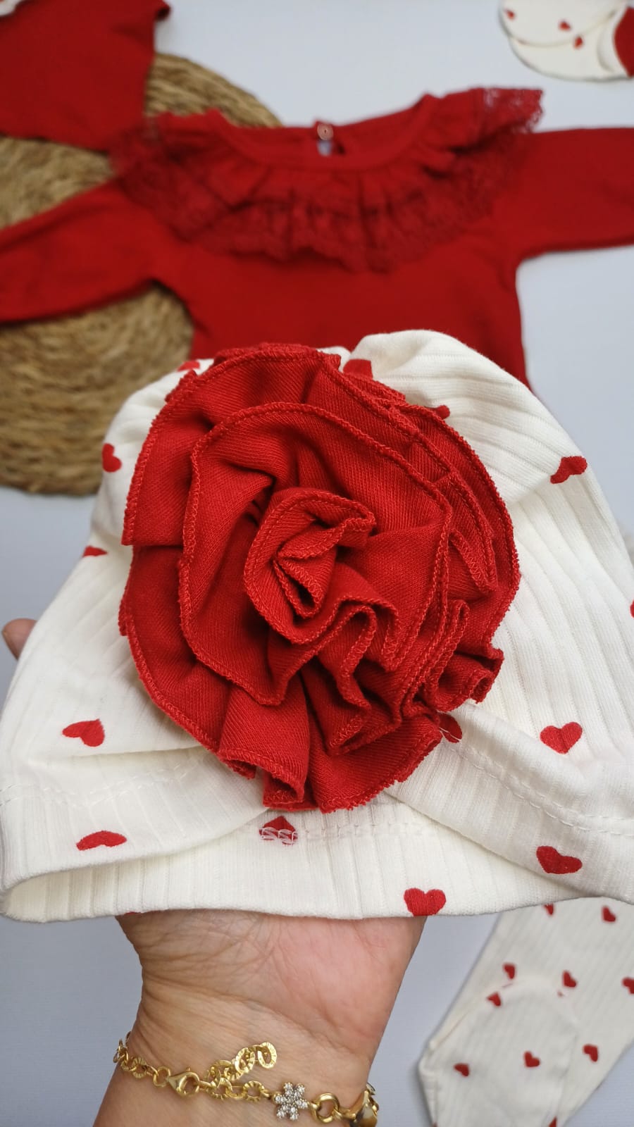 Helena 5 li Kız Hastane Çıkışı