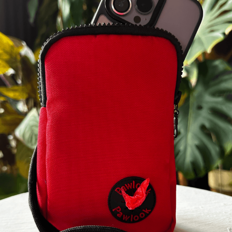 Pawlook x Human Serisi Telefon Çantası Red