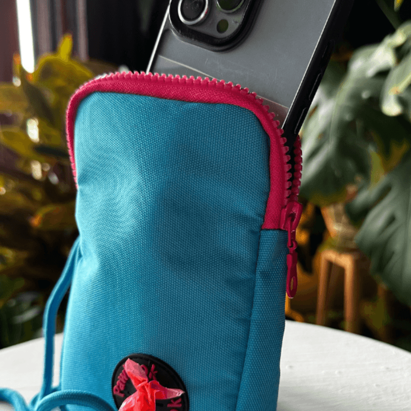 Pawlook x Human Serisi Telefon Çantası Blue
