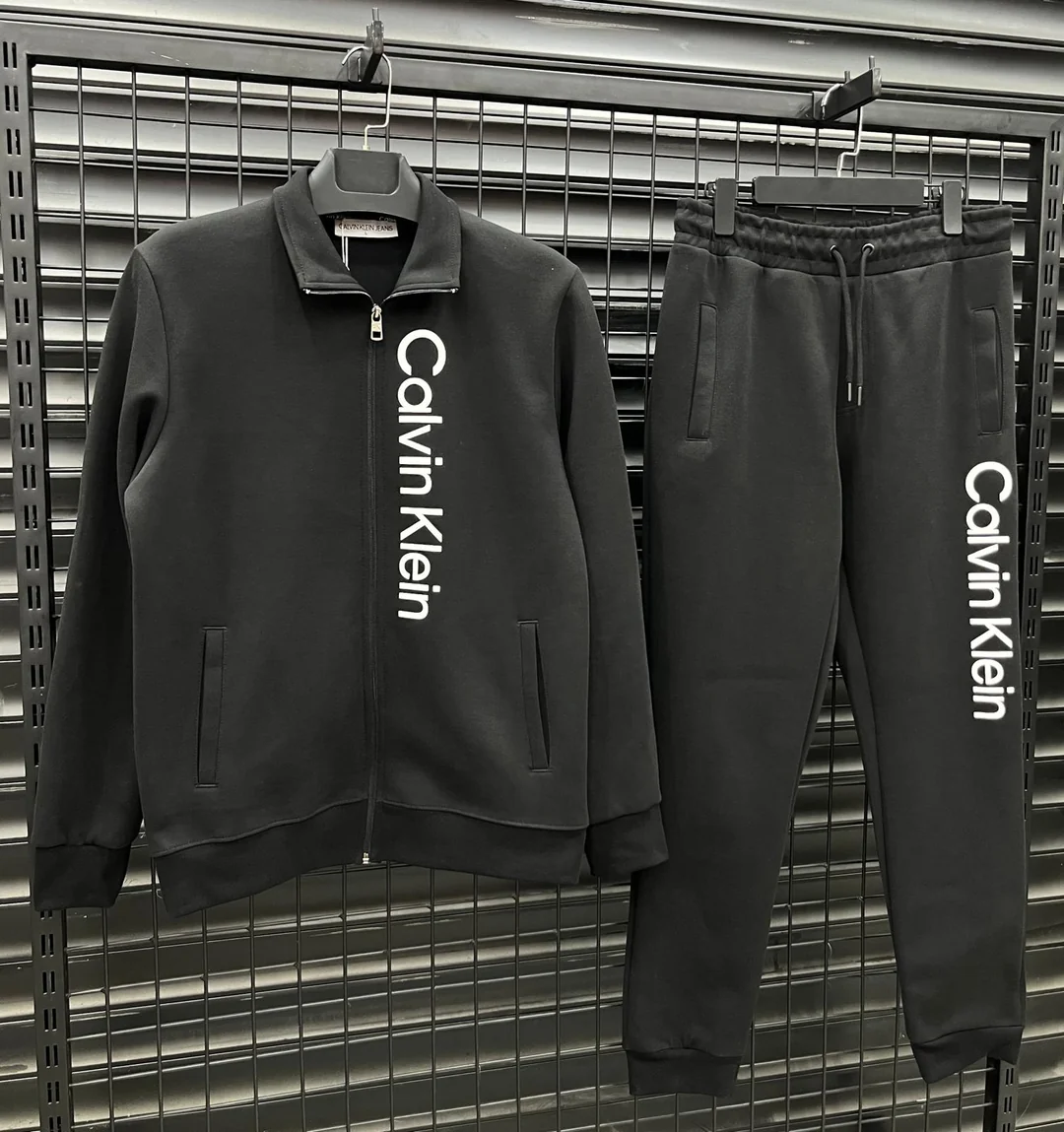 CALVİN KLEİN TRACKSUİT