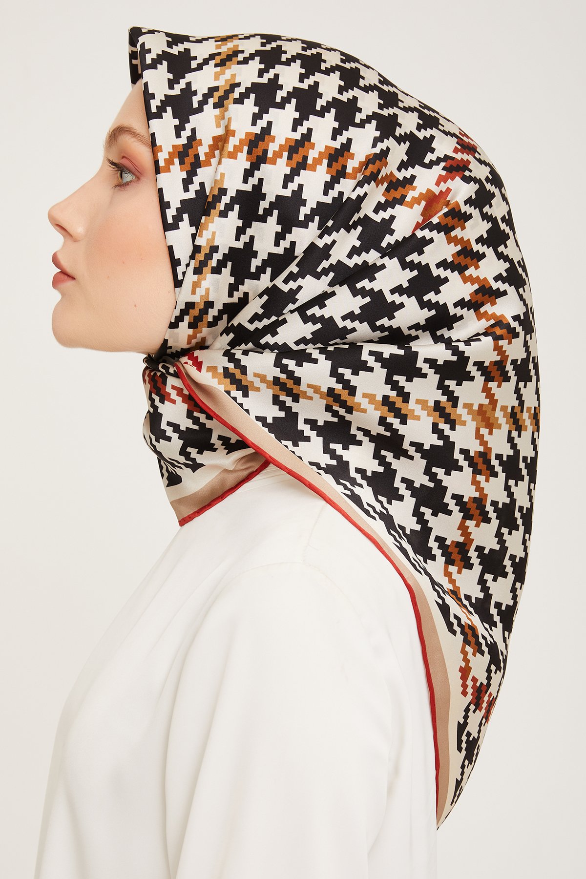Armine  Silk Twill Scarf 9000DT