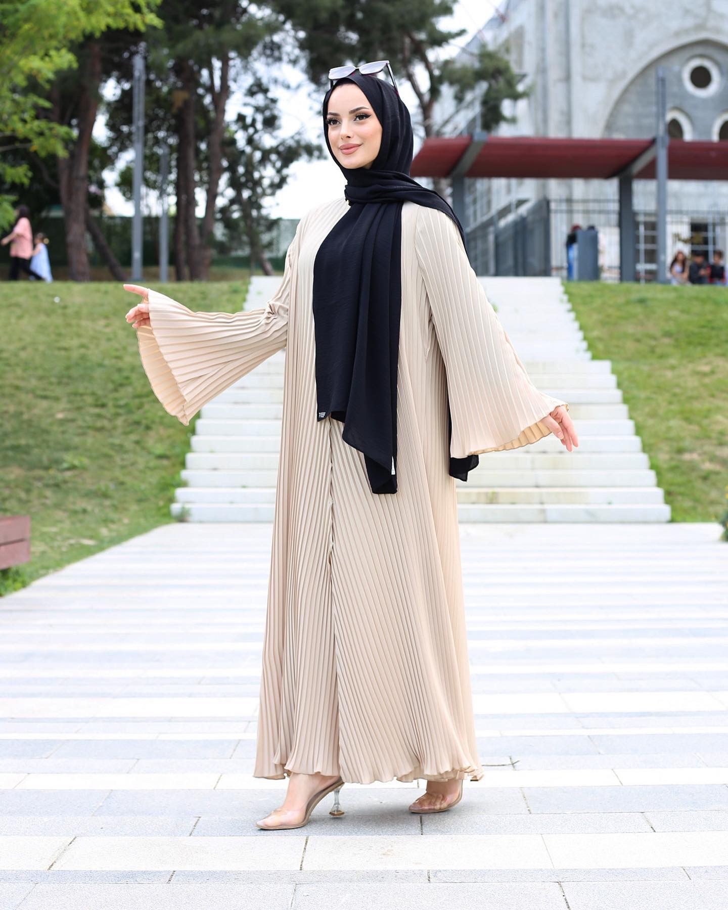 Pieef Abaya 2415 - Beige