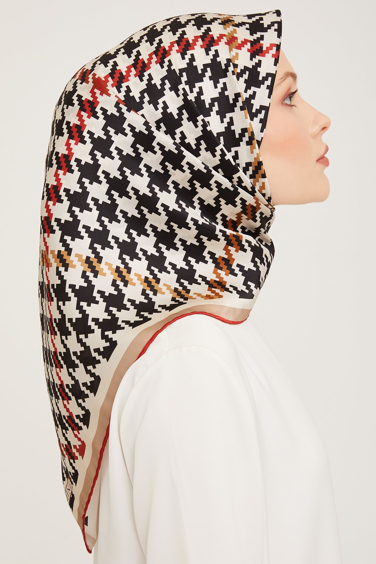Armine  Silk Twill Scarf 9000DT
