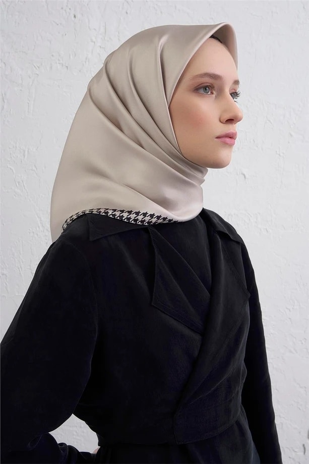 Armine Eşarp İpek Tivil 26K-AR-9443DT - 1