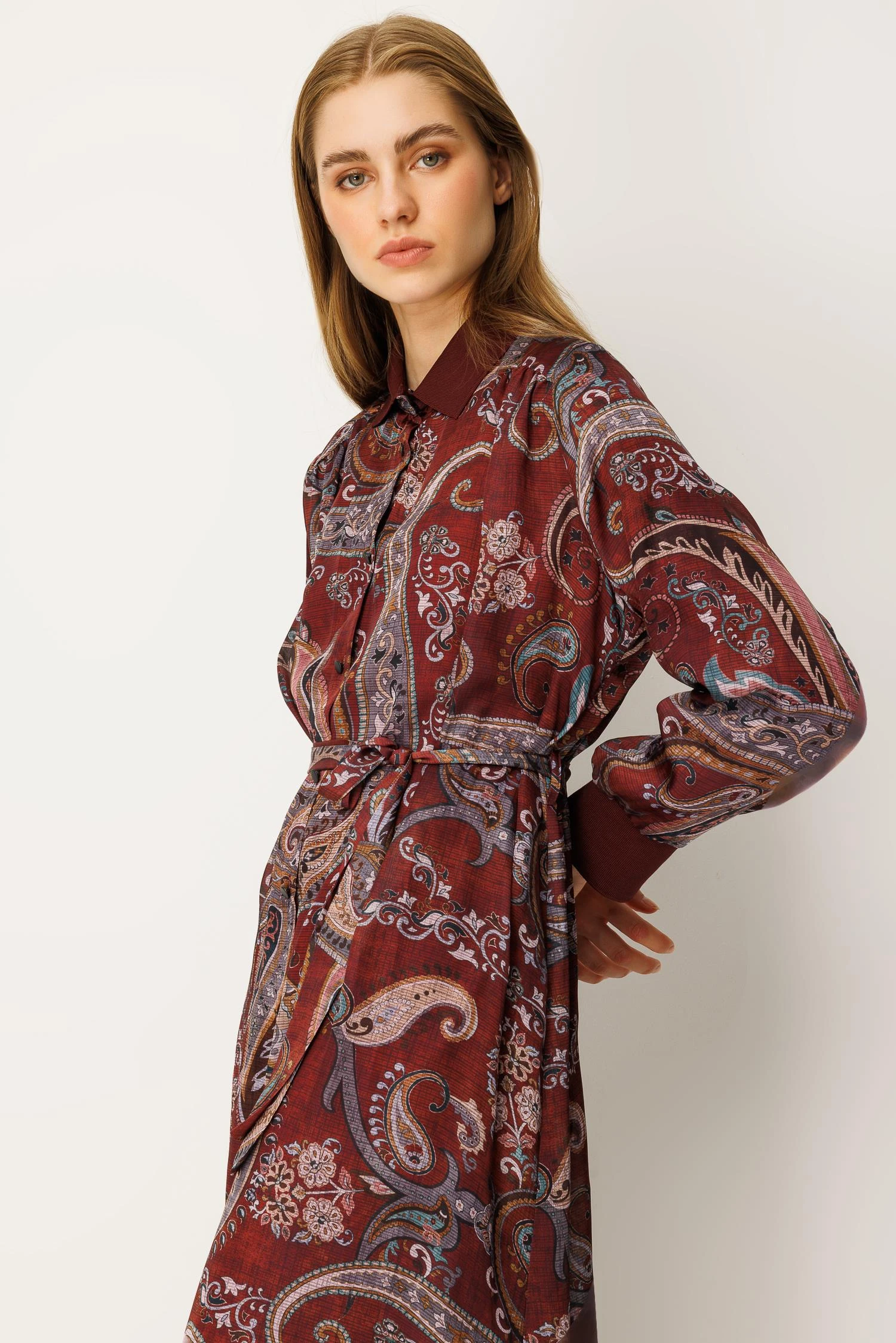 Ghisa Elbise 26K-GH-4085