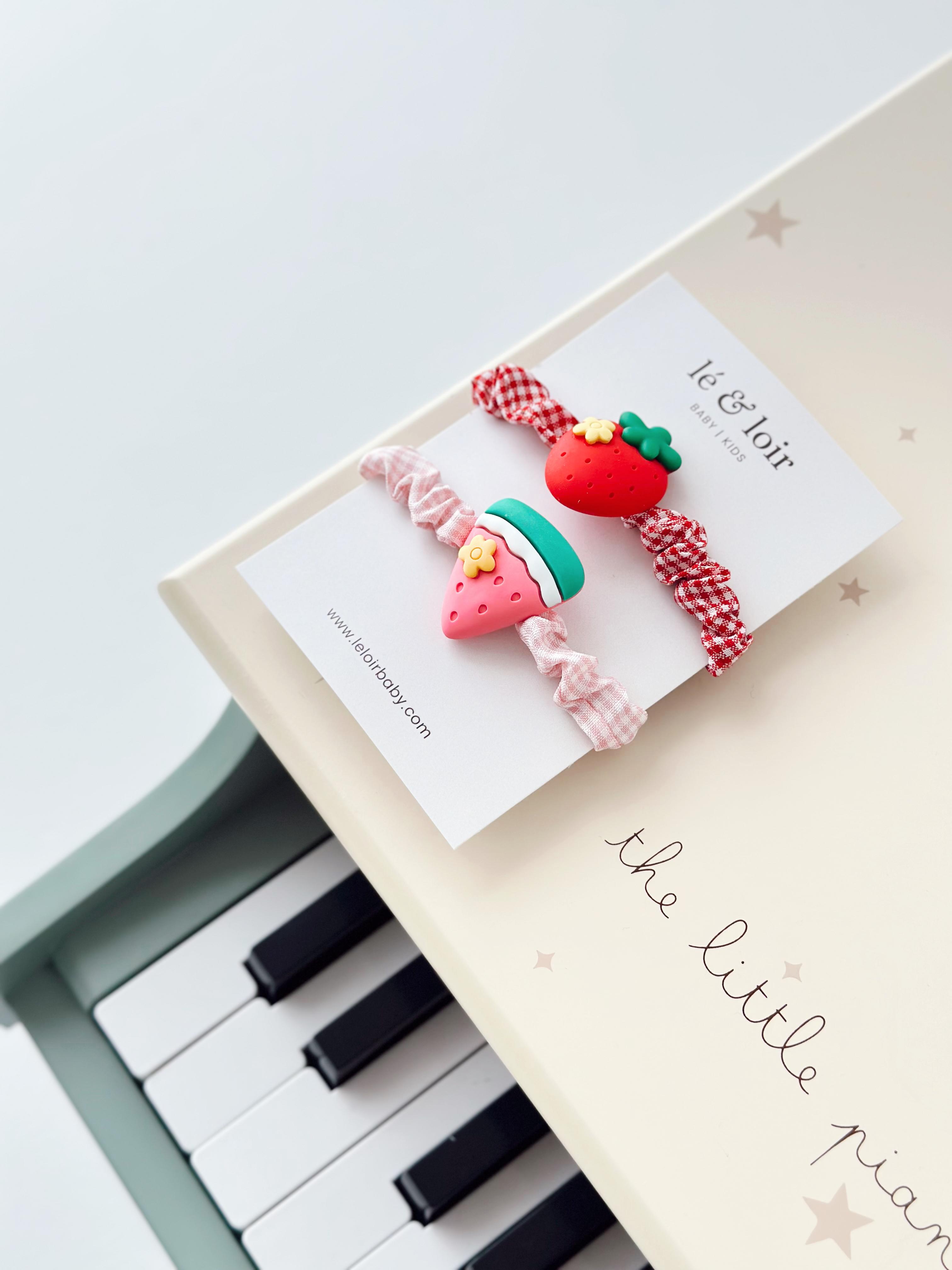 STRAWBERRY SET | TOKA