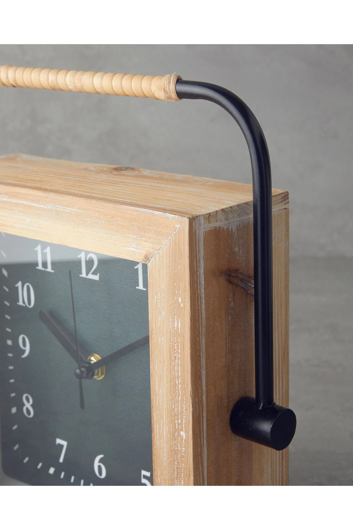 Karmen Ahşap Masa Saati Naturel