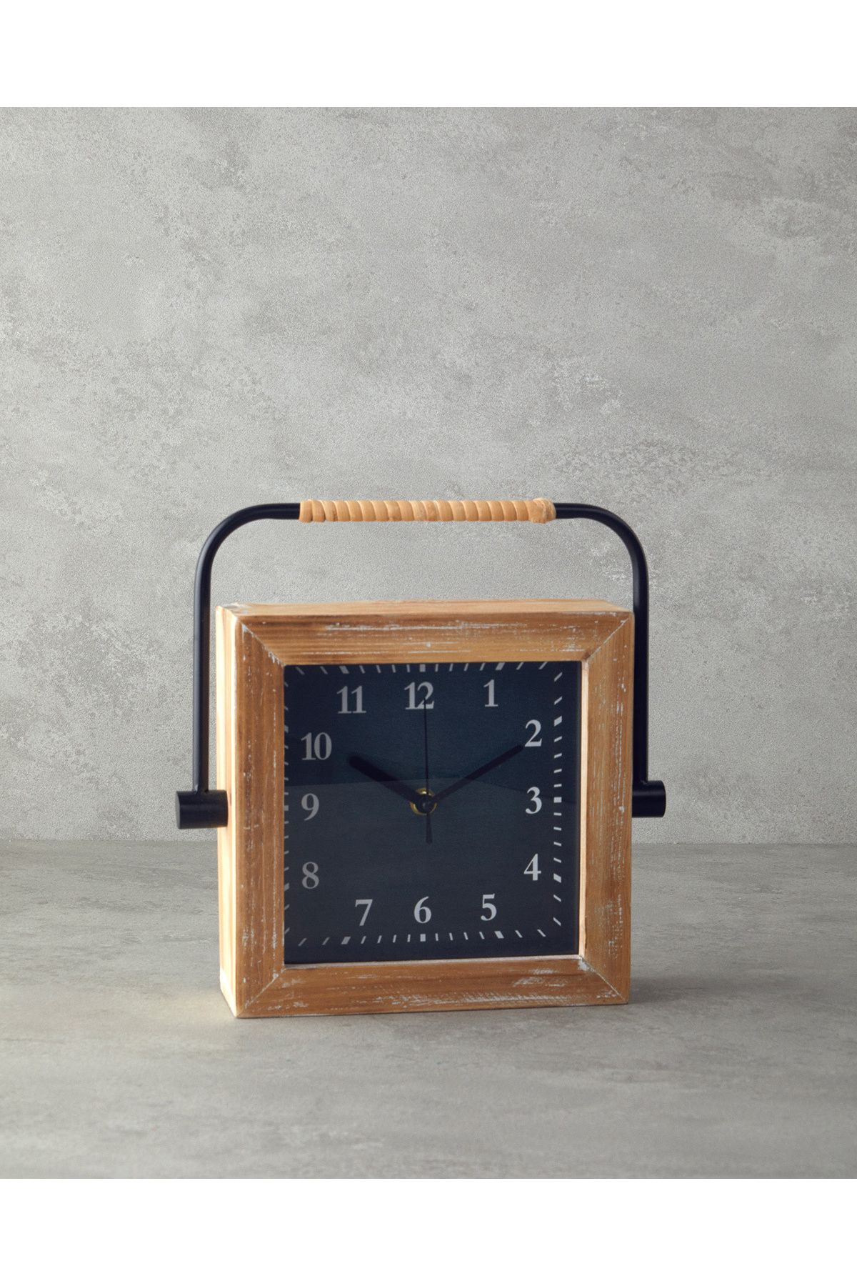 Karmen Ahşap Masa Saati Naturel