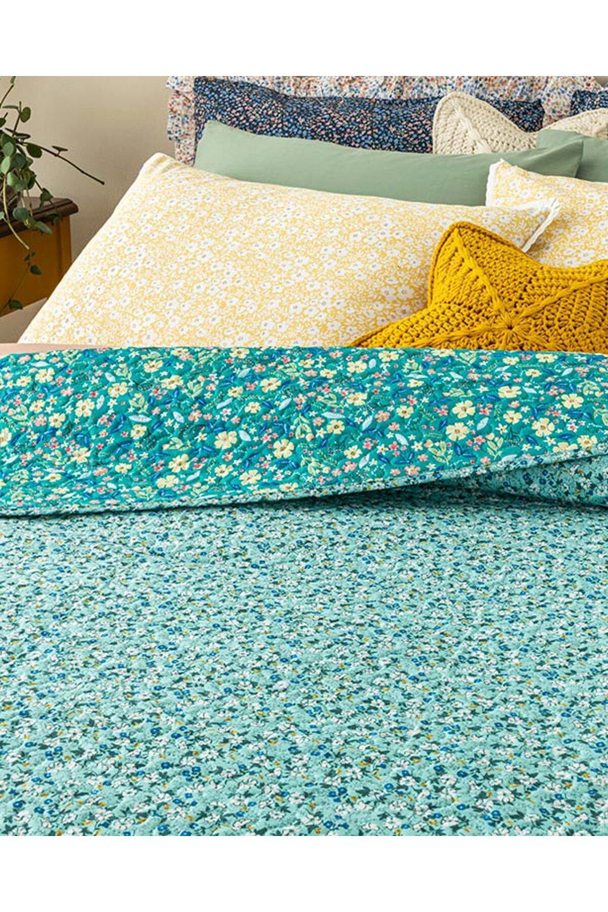 Fresh Blossom Tek Kişilik Çok Amaçlı Örtü Yeşil