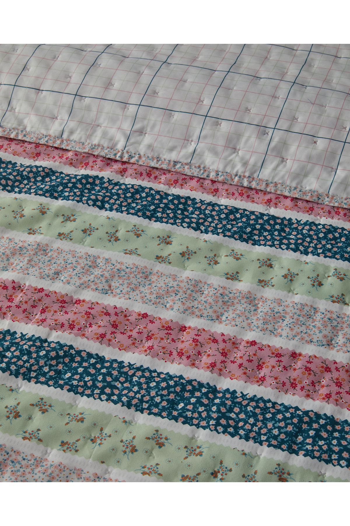 Blossom Lines Tek Kişilik Çok Amaçlı Örtü Pembe