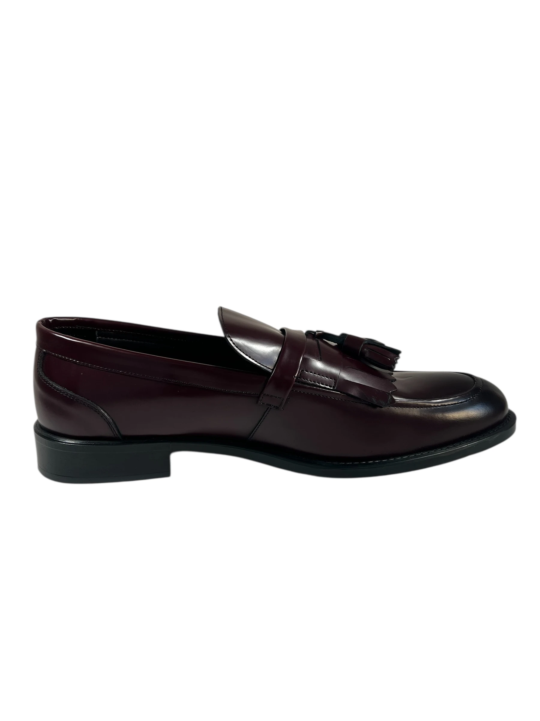 PÜSKÜLLÜ RUGAN KAHVERENGİ LOAFER