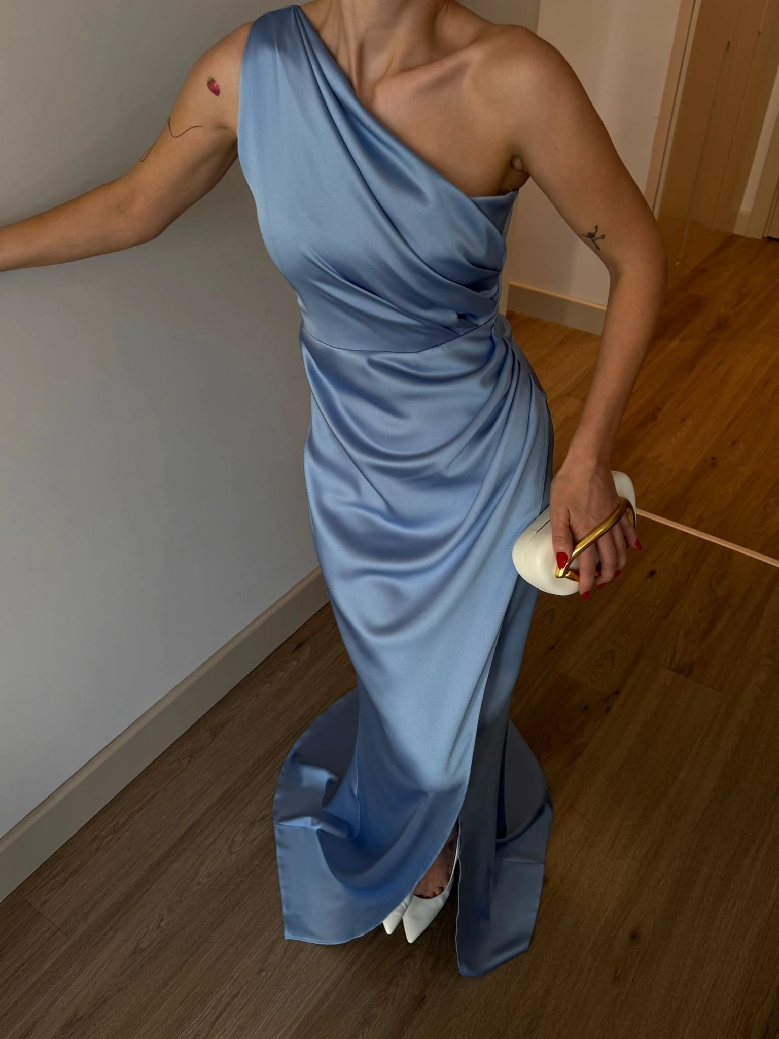 Tek Omuz Saten Abiye