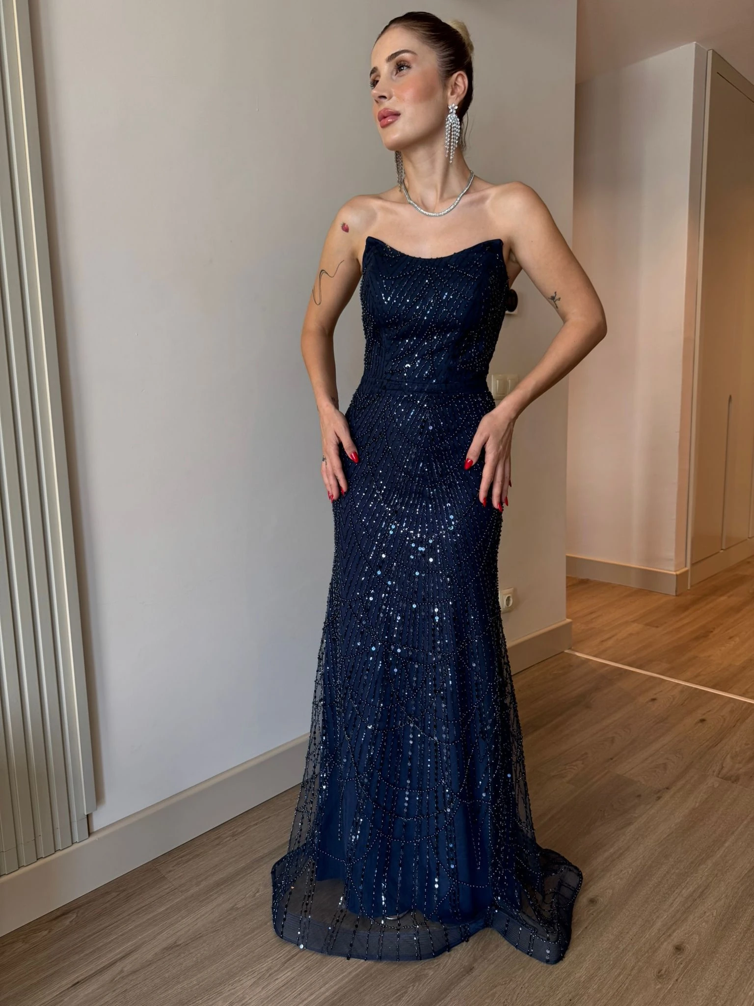 Payet İşlemeli Strablez Abiye