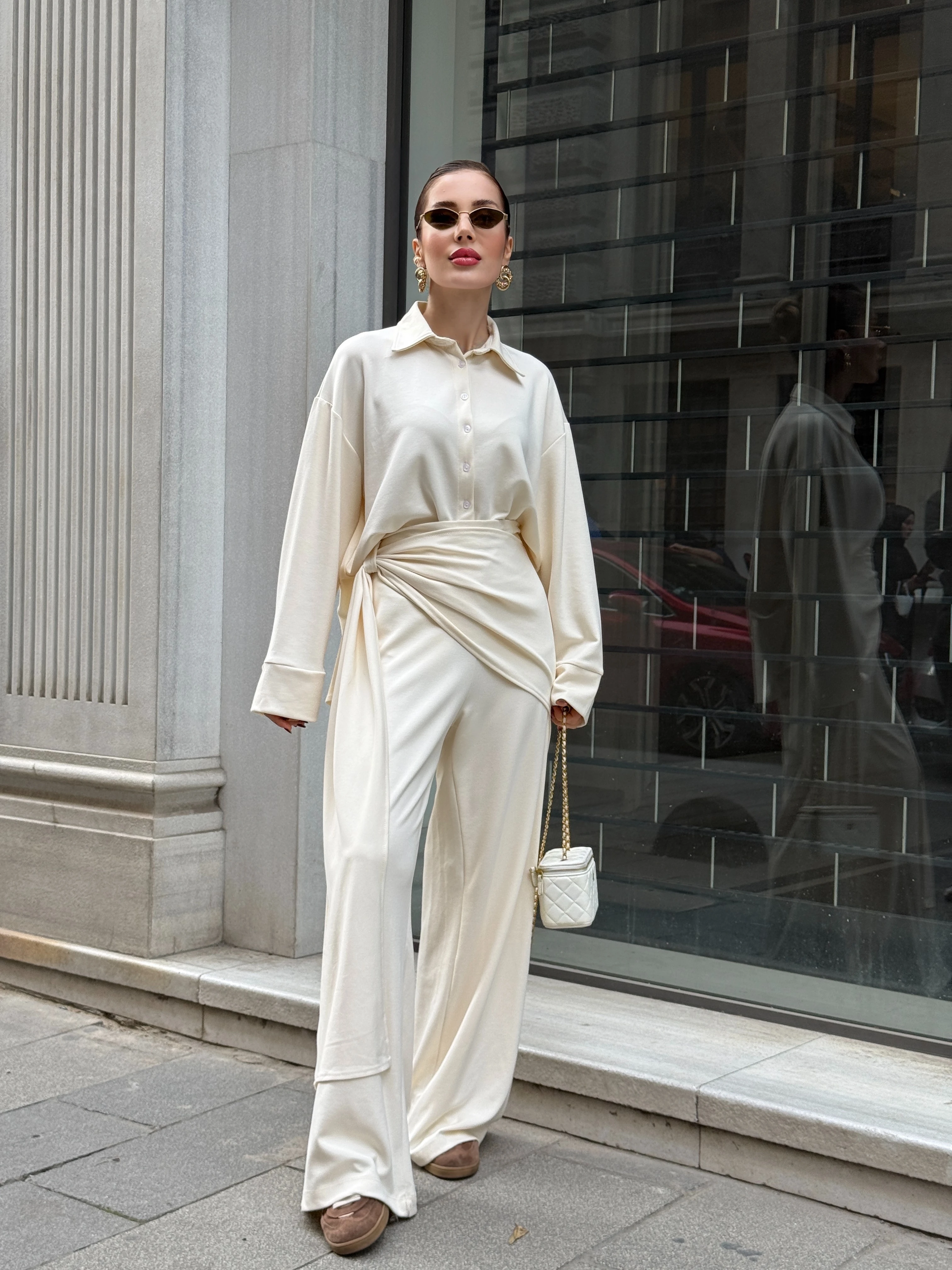 Esla Pantolon Detaylı Takım