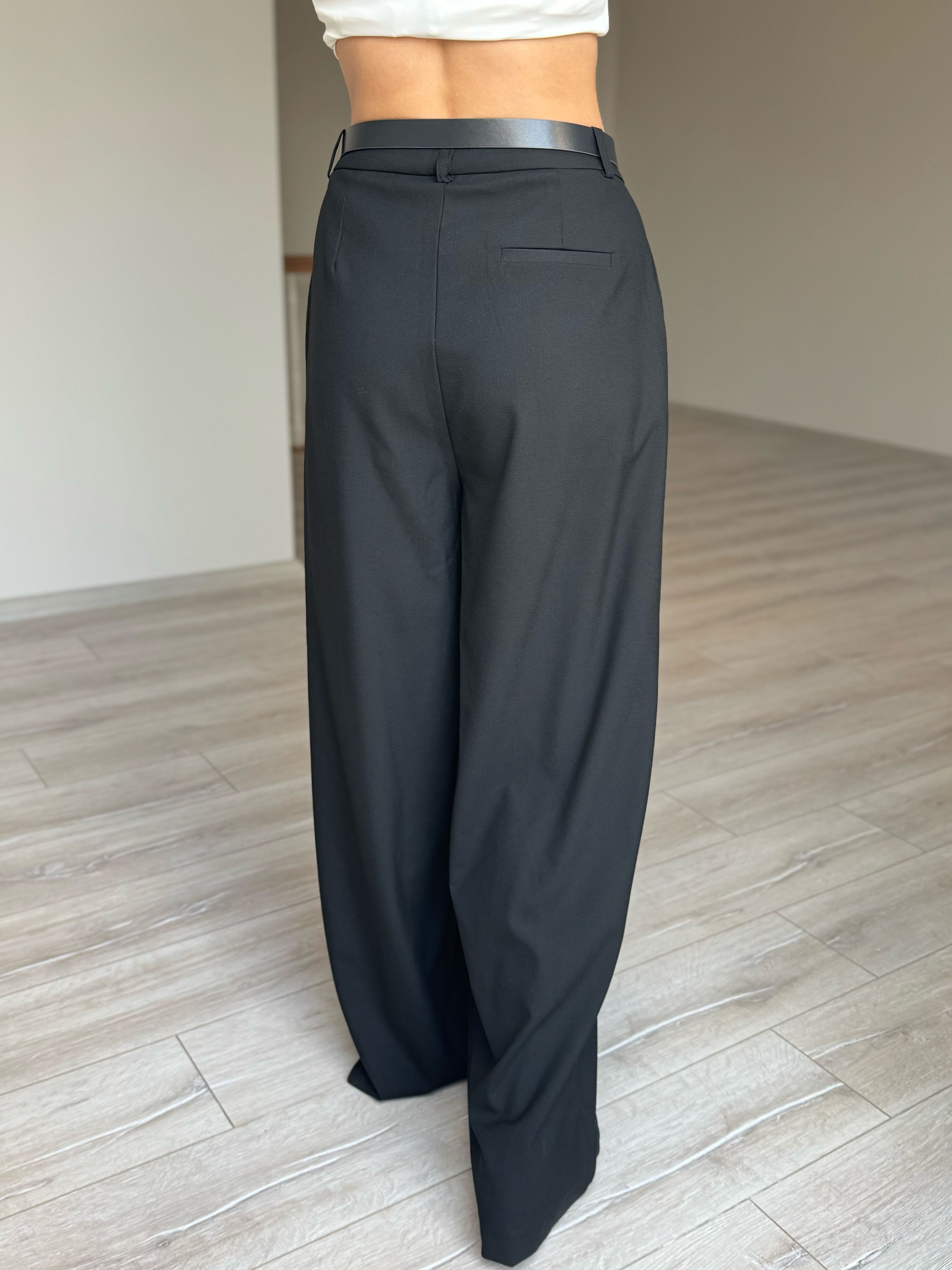 Ultra Lüx Kemerli Pantalon - Siyah