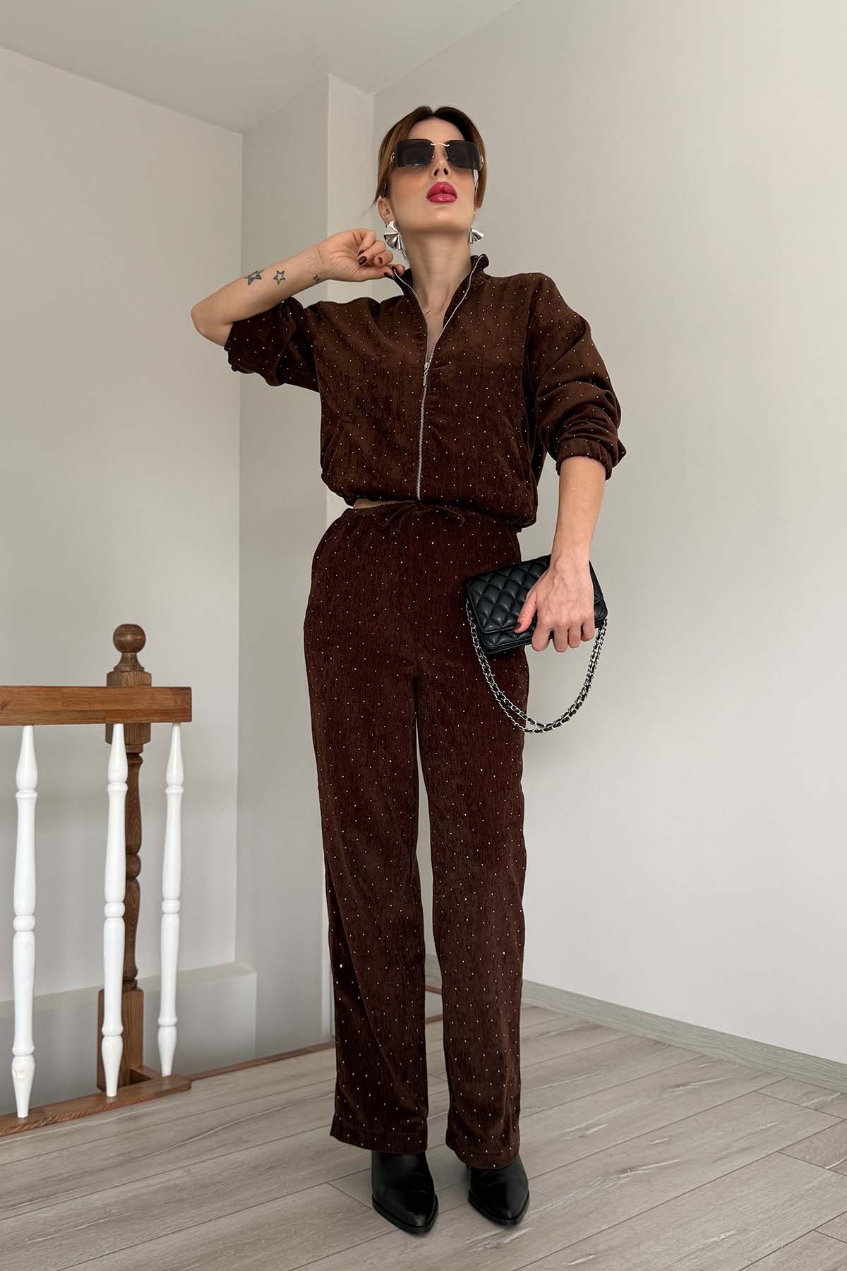 Kadife Taşlı Takım