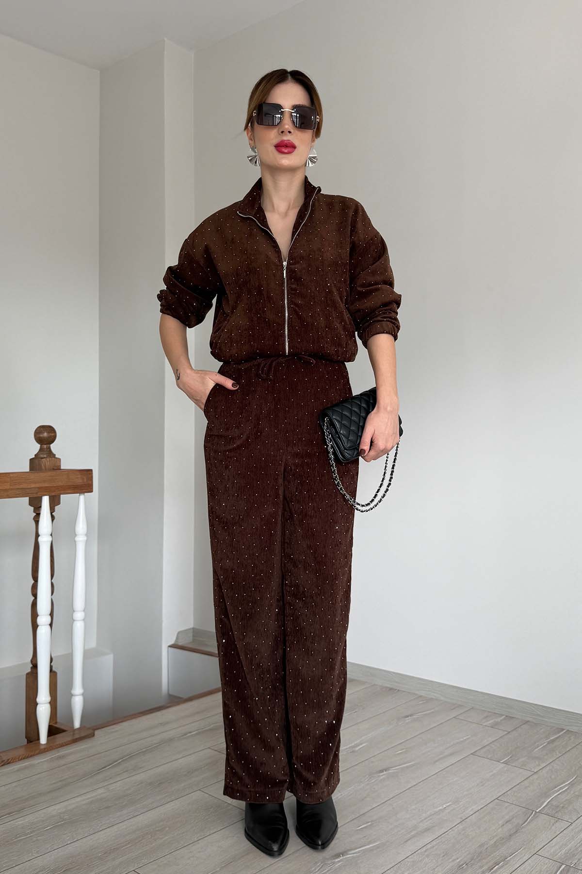 Kadife Taşlı Takım