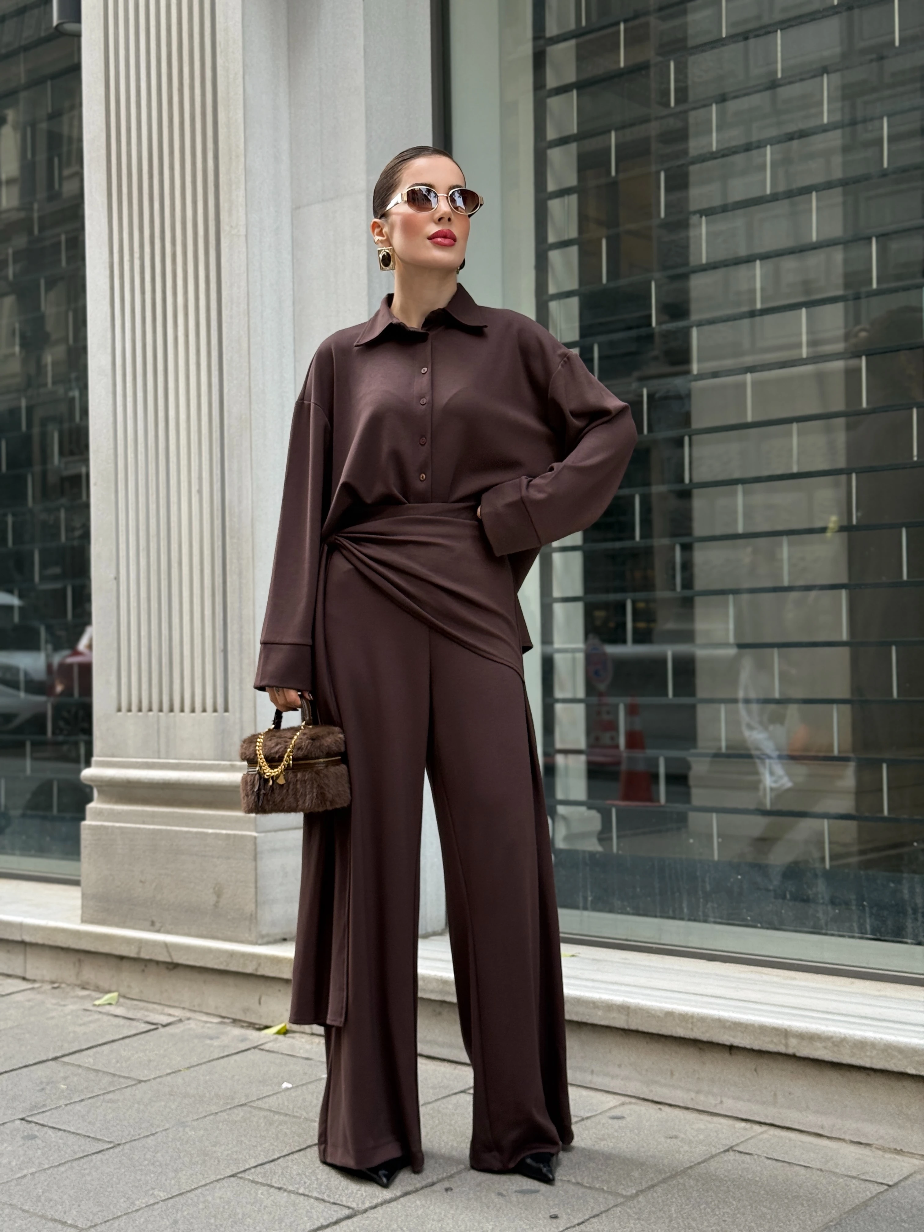 Esla Pantolon Detaylı Takım - Kahverengi