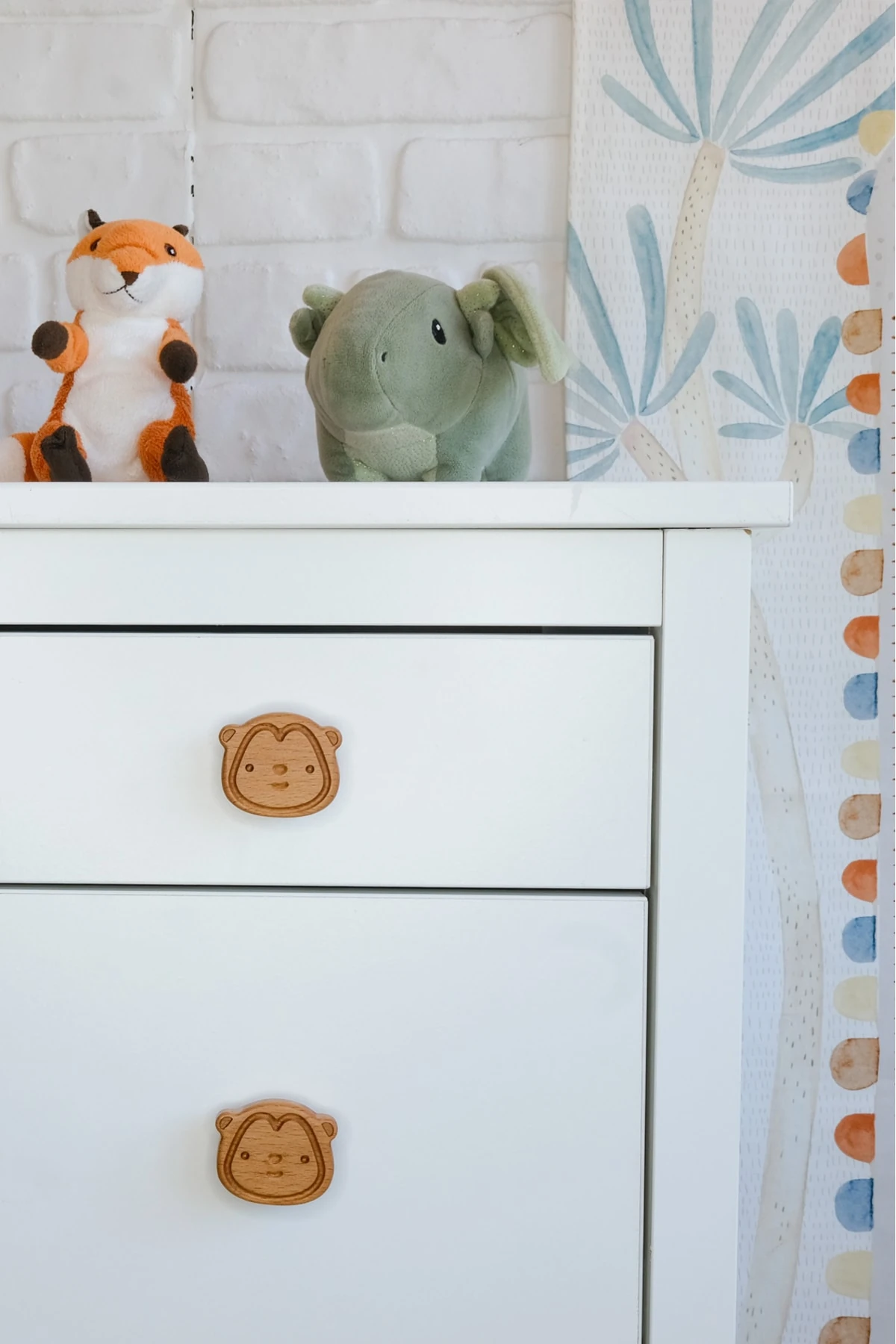 Ay Desenli (1 ADET) Bebek Çocuk Odası Ahşap Mobilya Dolap Çekmece Kulpu - maymun